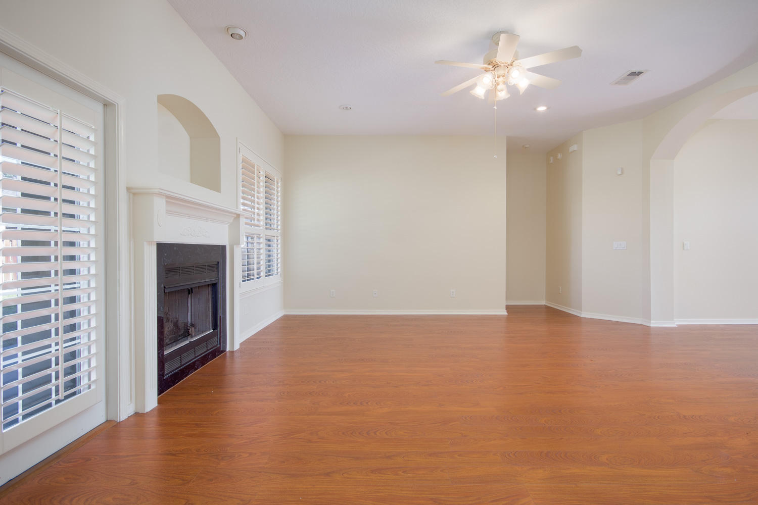 BRIDGEPORT COLONY - Residential