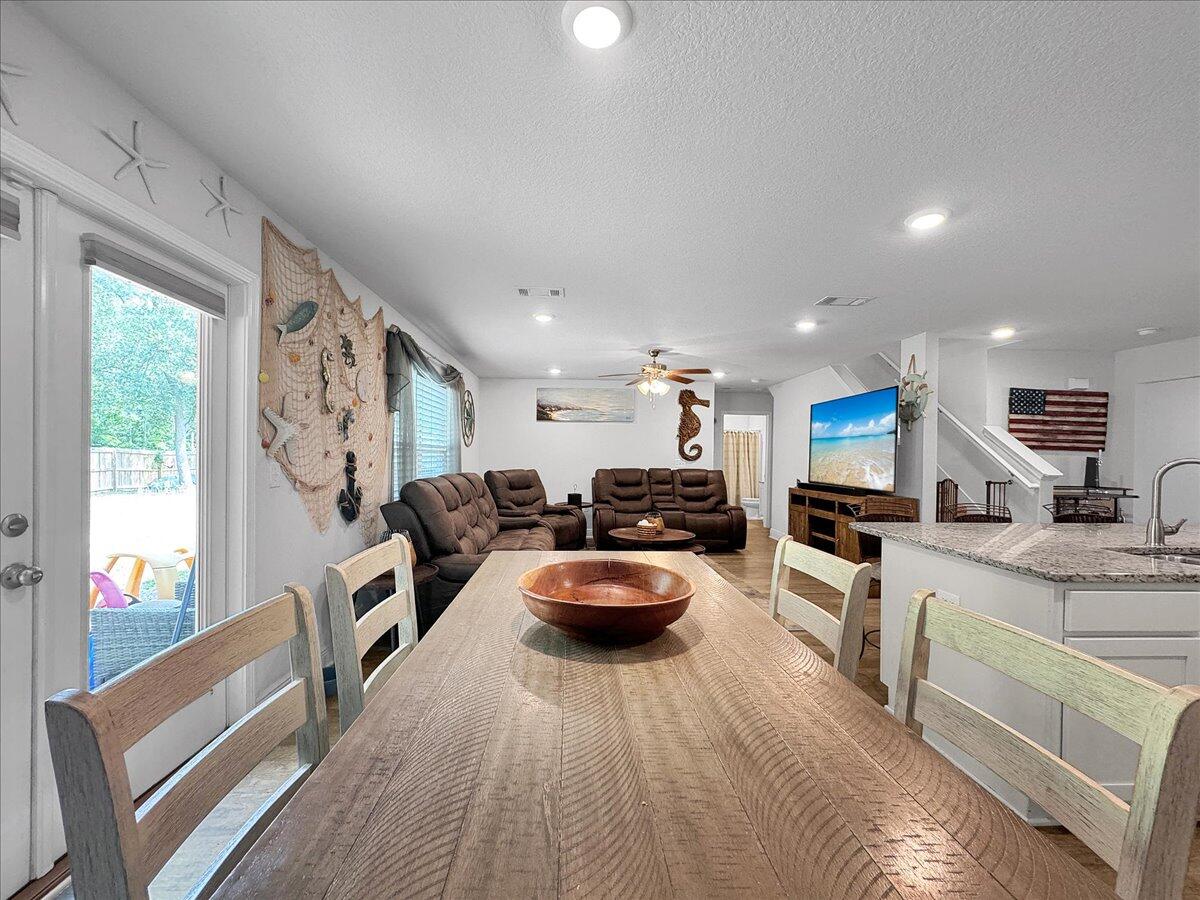 Heritage Oaks Circle - Residential