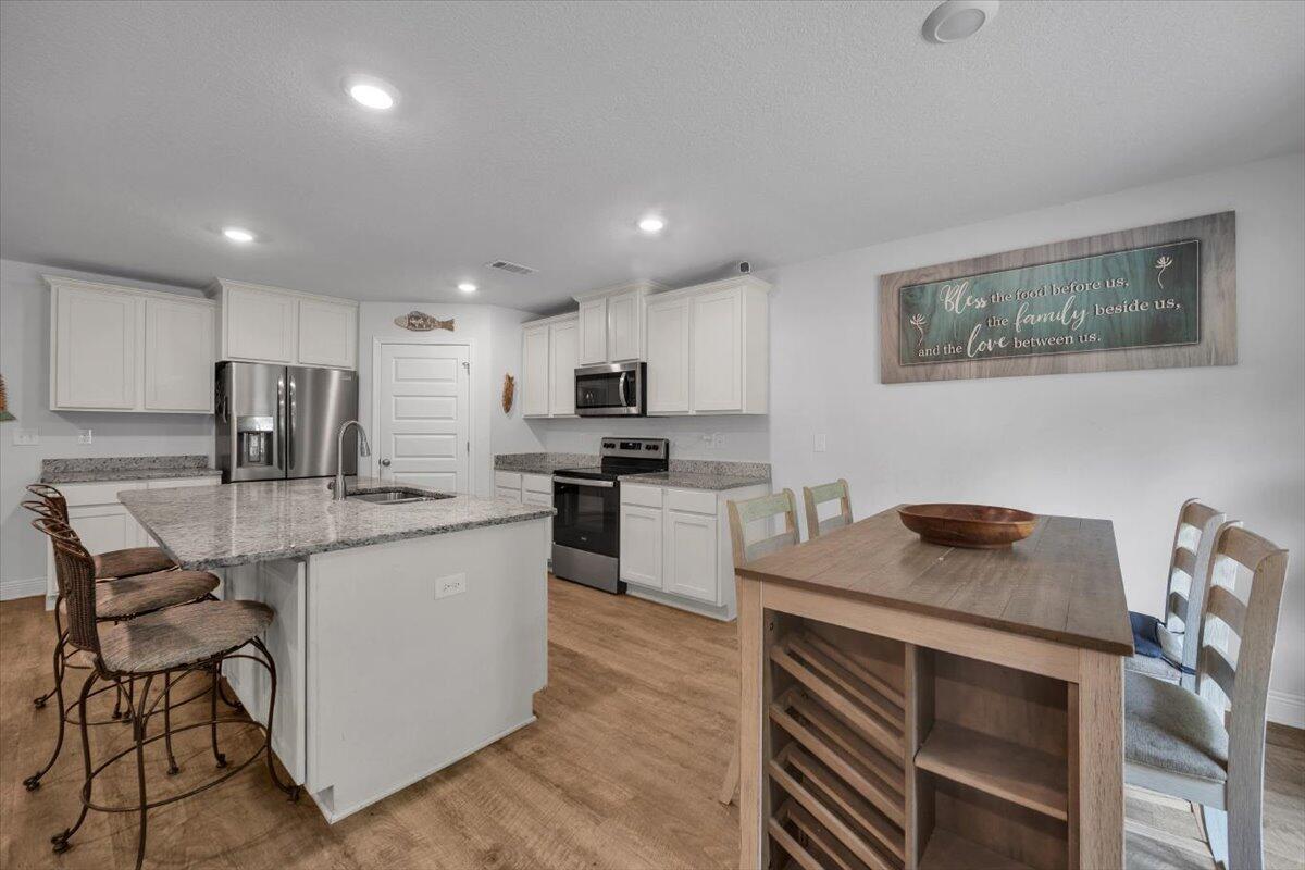 Heritage Oaks Circle - Residential