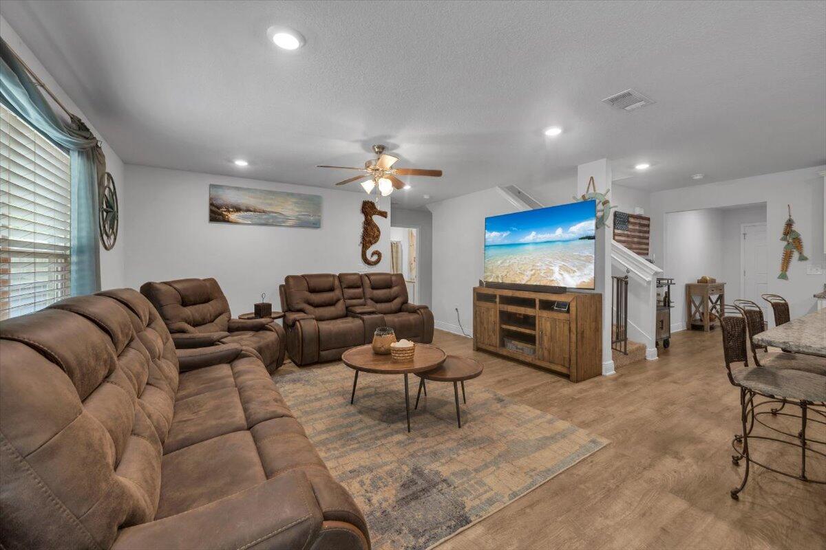 Heritage Oaks Circle - Residential