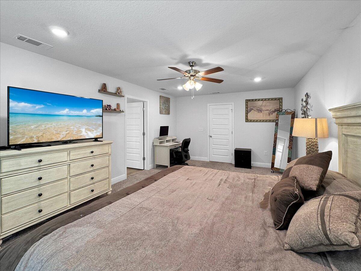 Heritage Oaks Circle - Residential