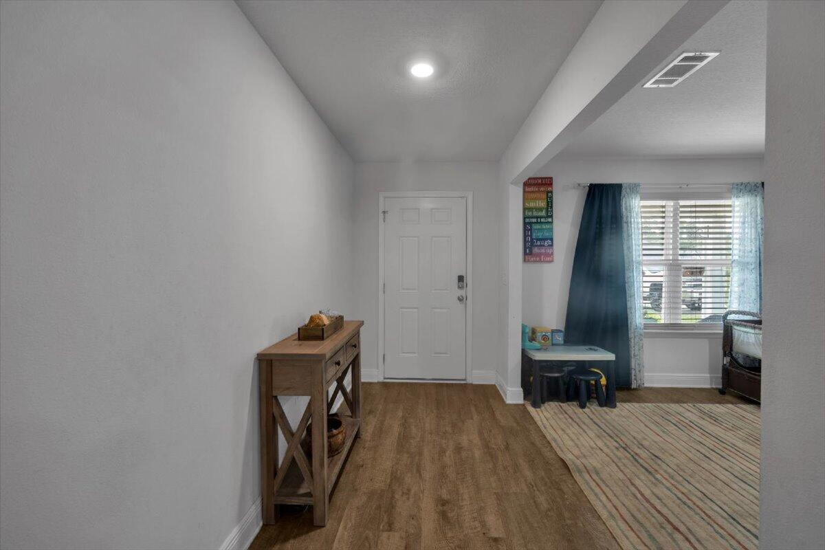 Heritage Oaks Circle - Residential