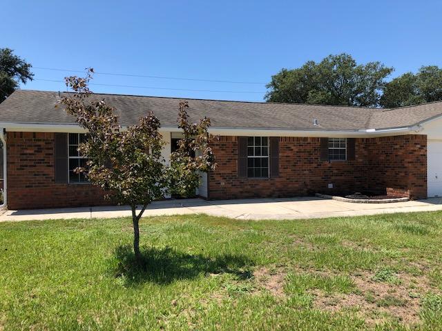 COUNTRY BREEZE ESTATES - Residential