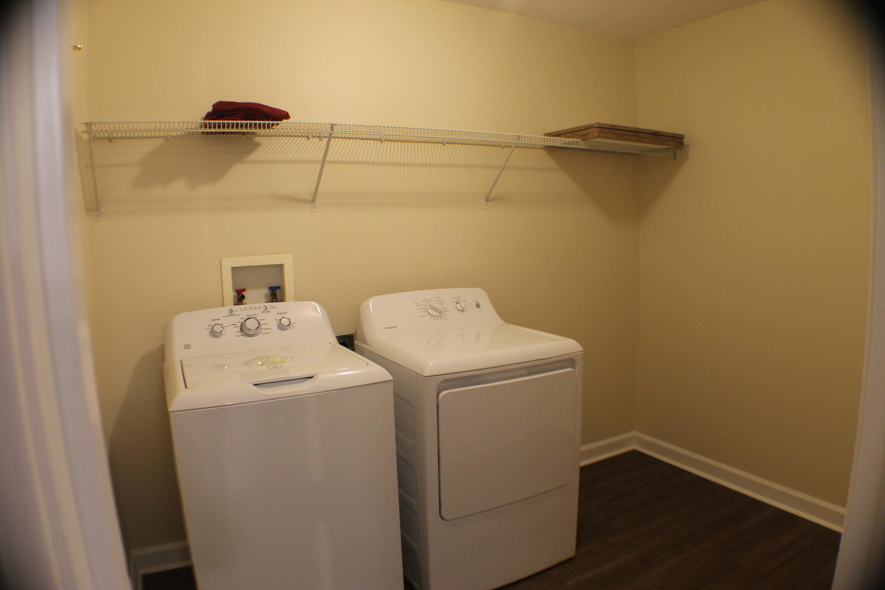 TRIPLE LAKES ESTATES - Residential