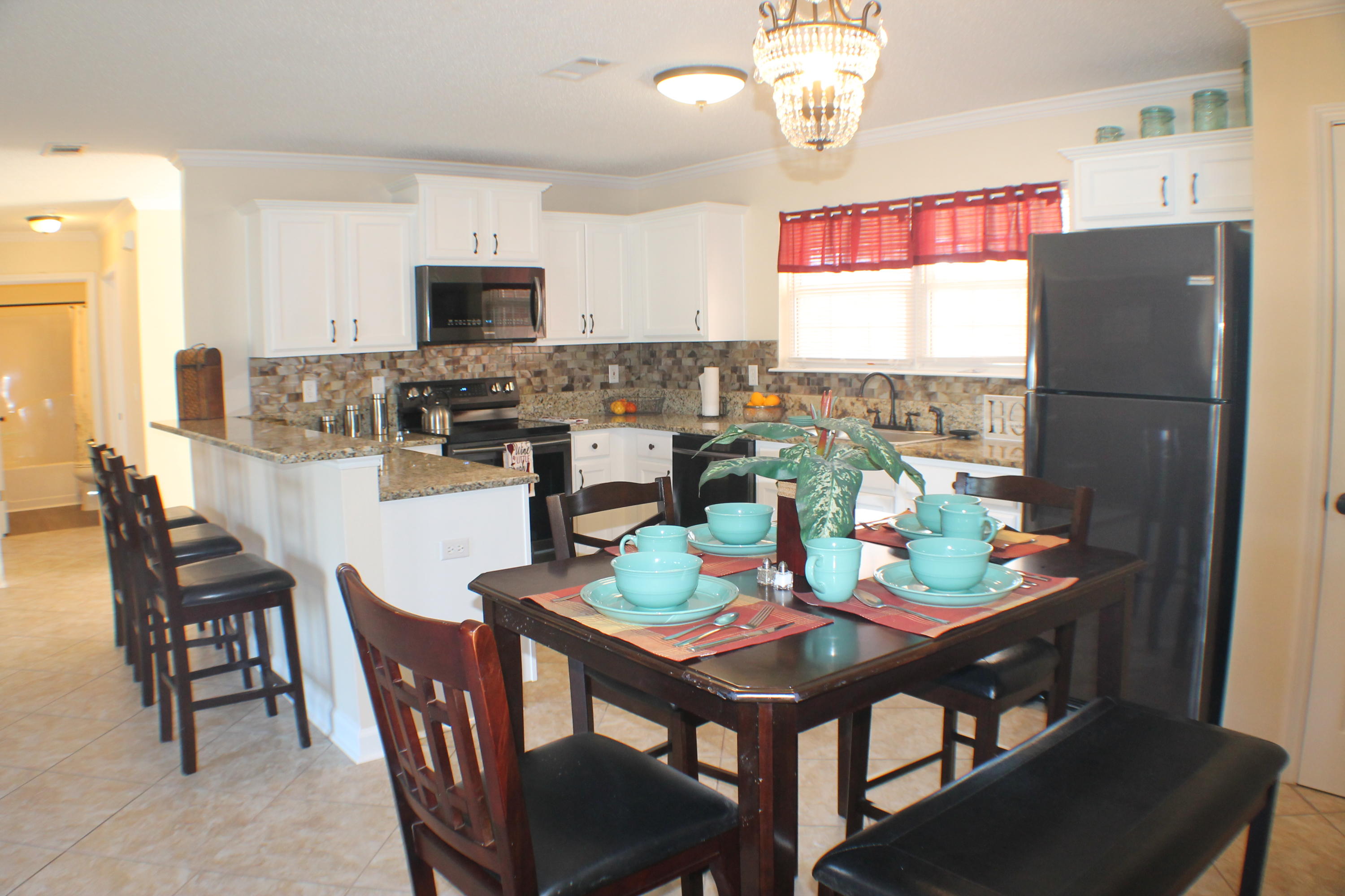 TRIPLE LAKES ESTATES - Residential