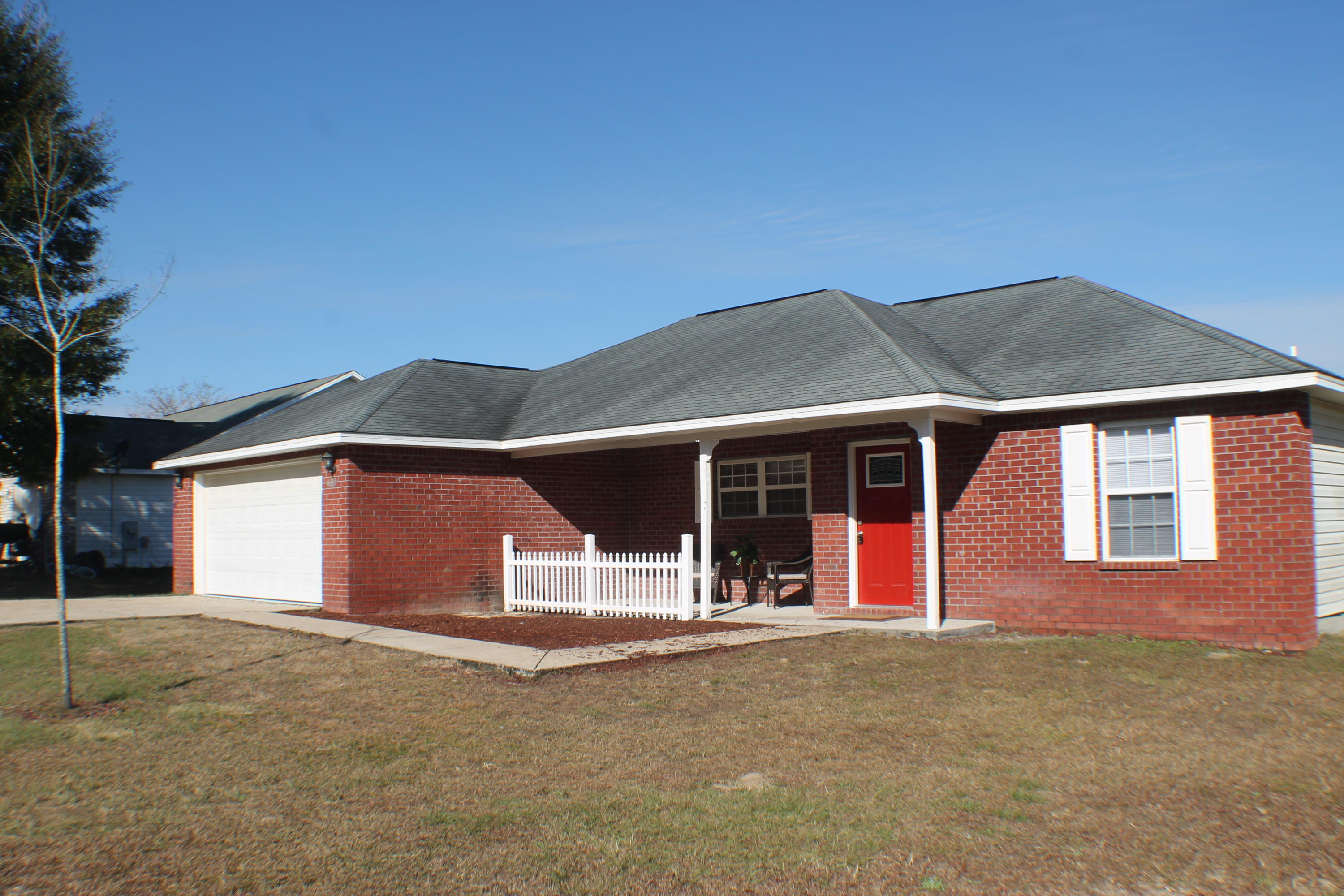 TRIPLE LAKES ESTATES - Residential