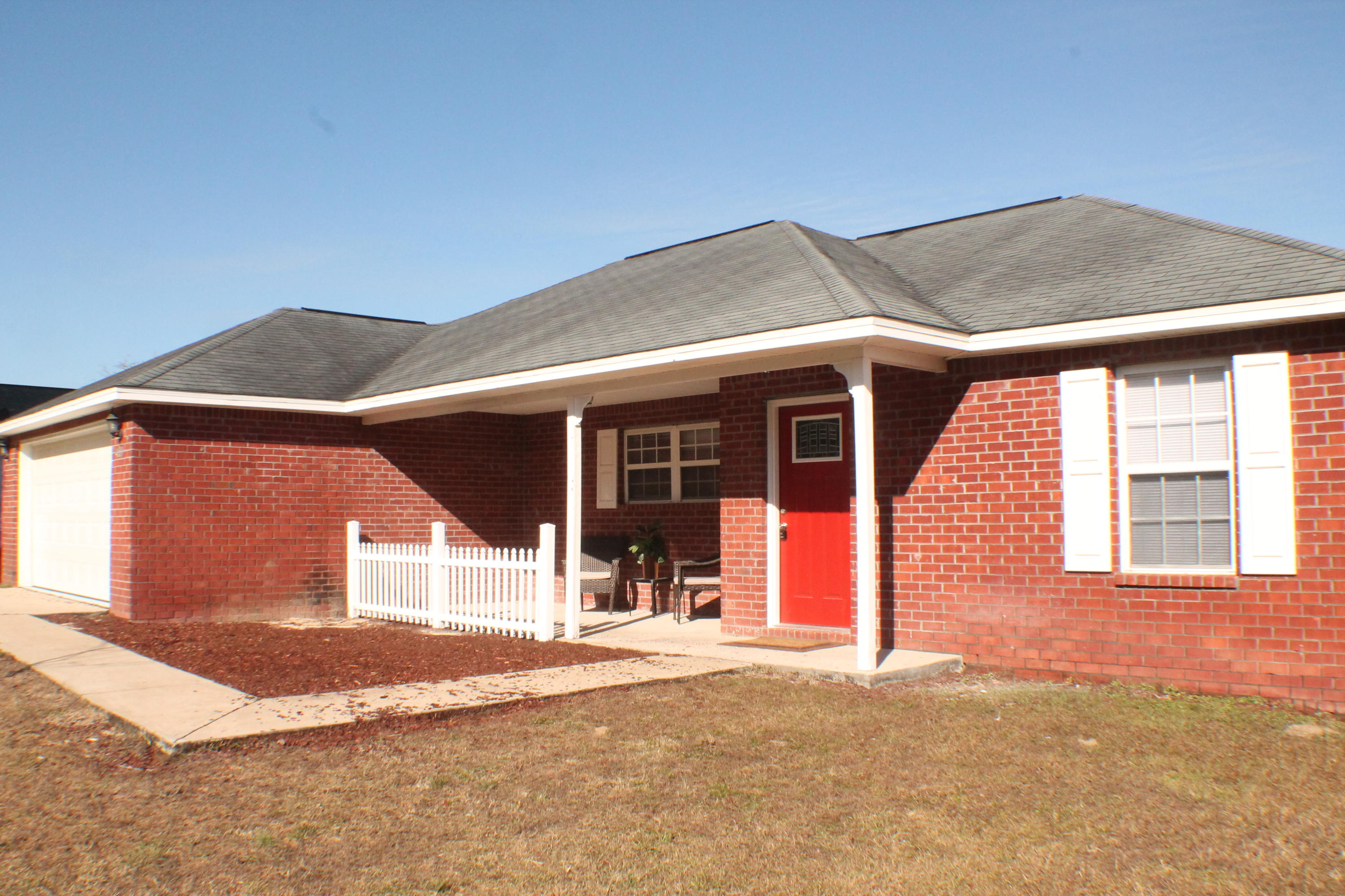 TRIPLE LAKES ESTATES - Residential