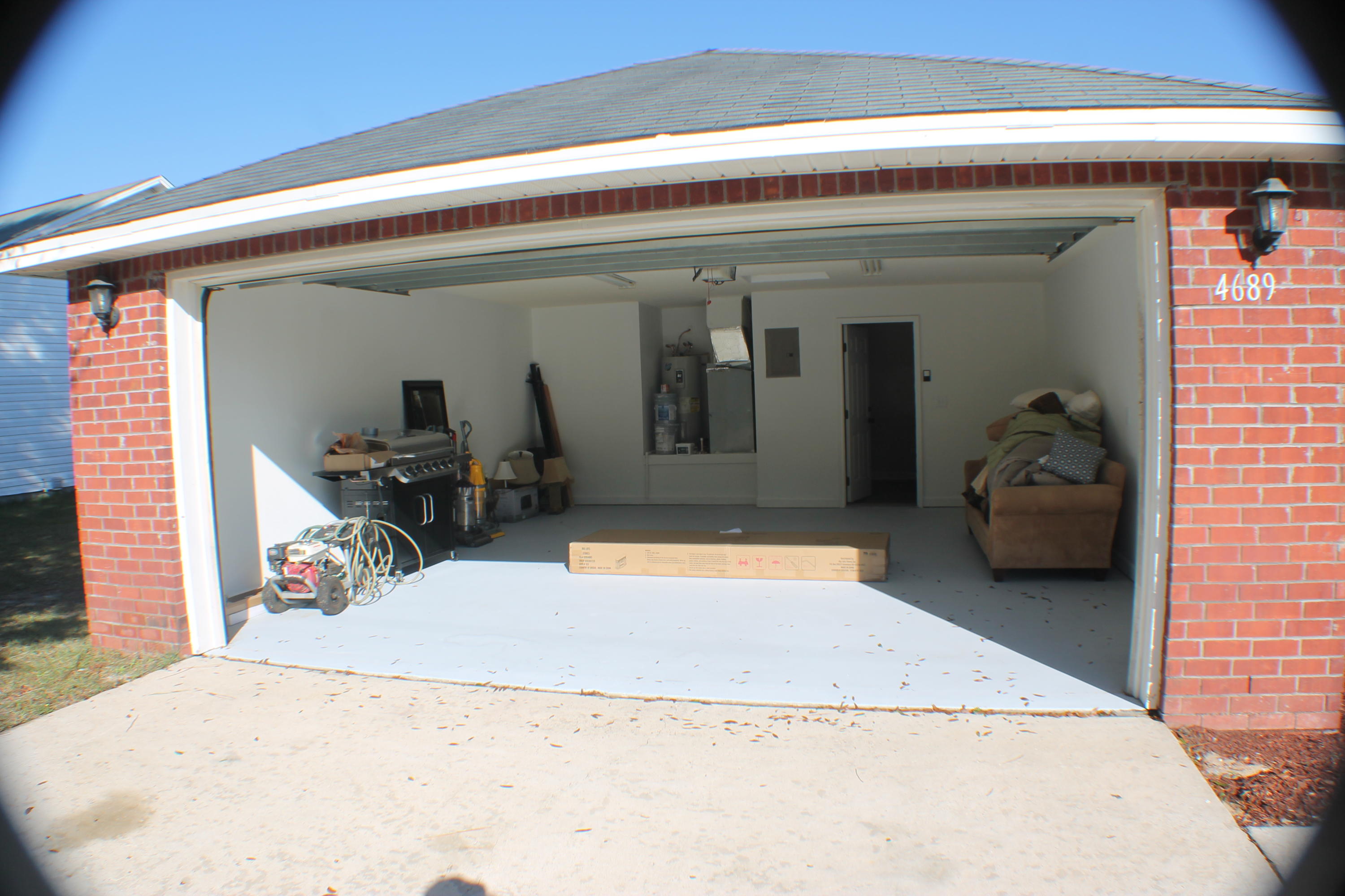 TRIPLE LAKES ESTATES - Residential