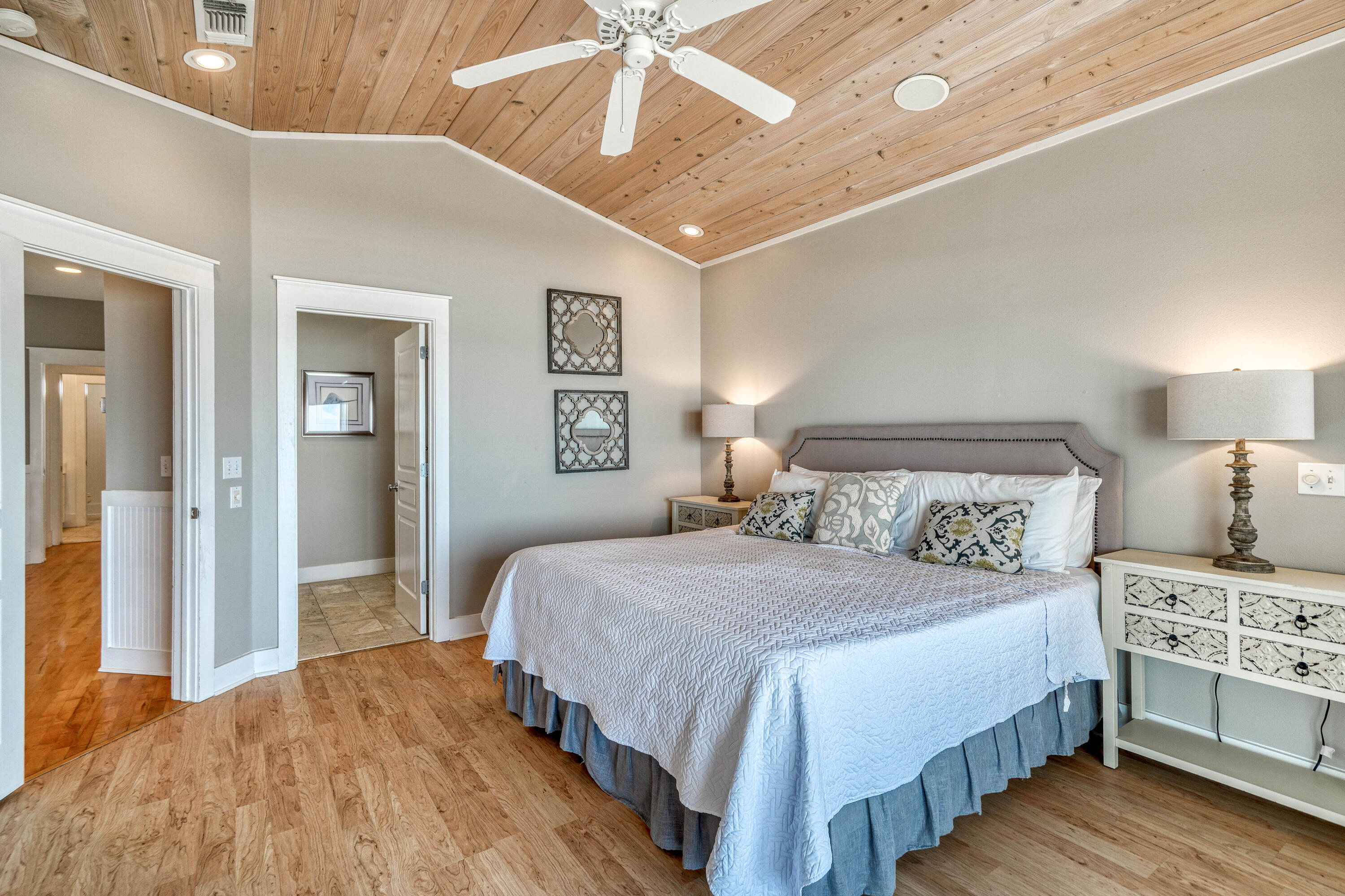 SUMMER PLACE - Residential
