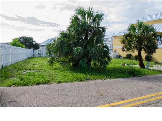 RIVIERA BEACH - Land