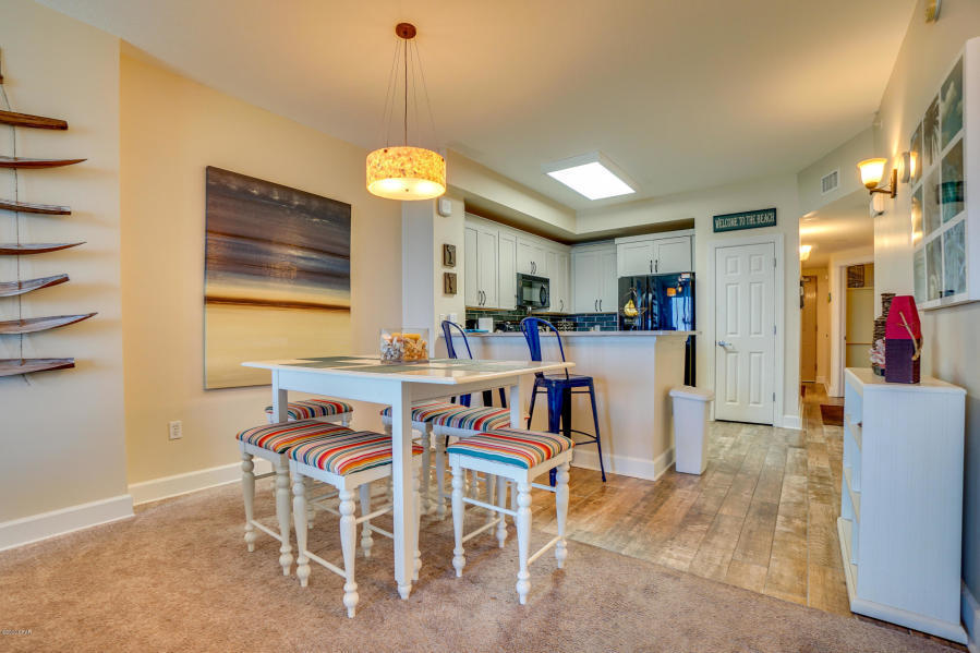 SUNRISE BEACH - Residential