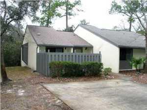 ROYAL OAK VILLAS BLUEWATER BAY - Residential