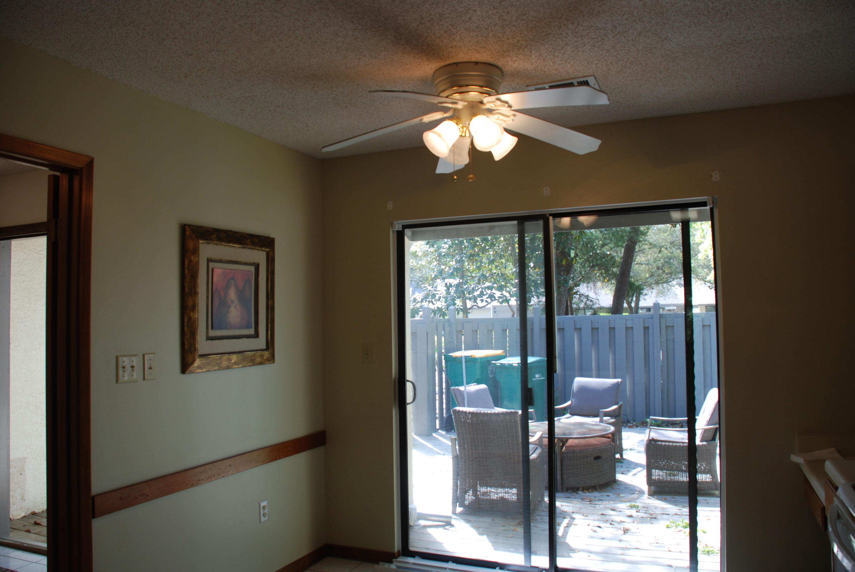 ROYAL OAK VILLAS BLUEWATER BAY - Residential