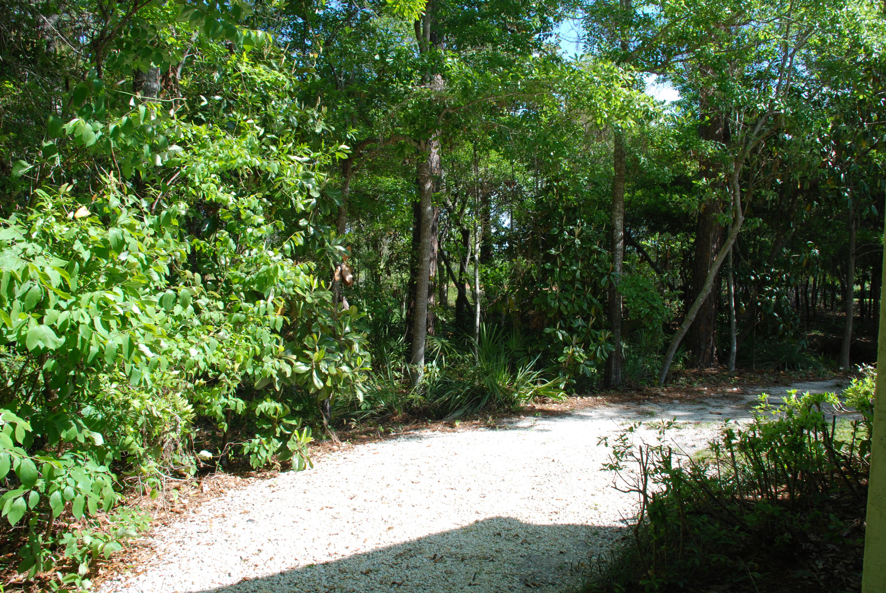 ROYAL OAK VILLAS BLUEWATER BAY - Residential