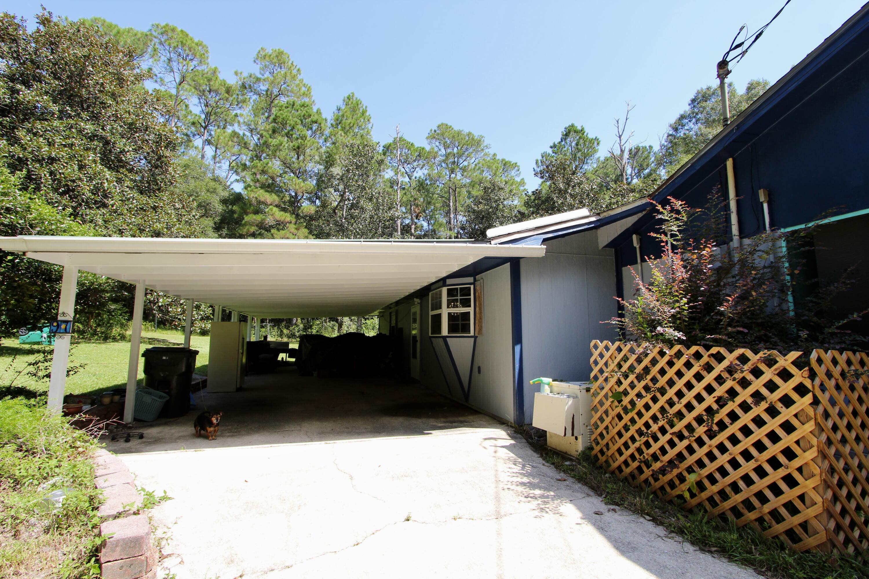 TOWN OF DEFUNIAK SPRINGS - Residential
