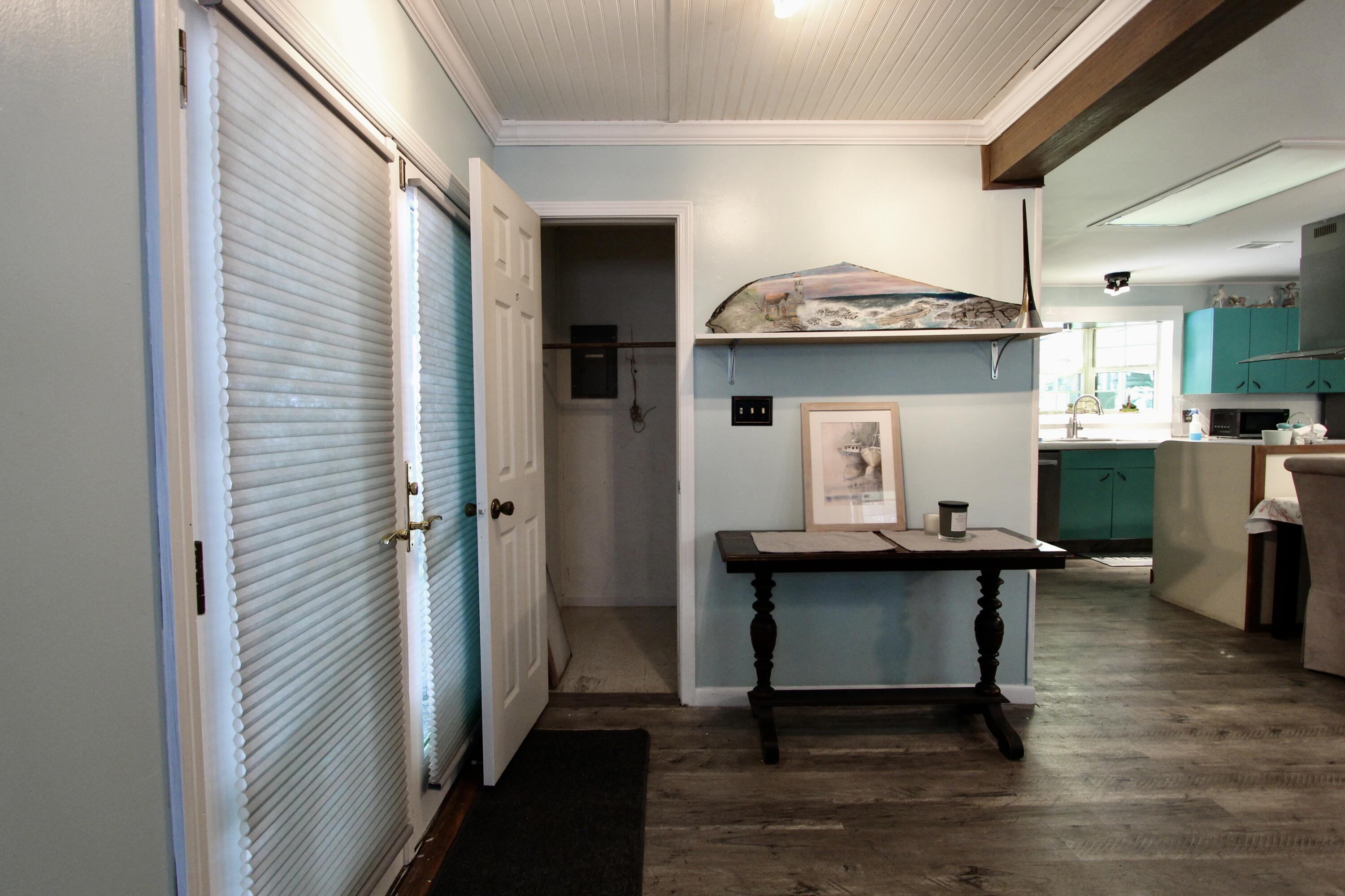 TOWN OF DEFUNIAK SPRINGS - Residential