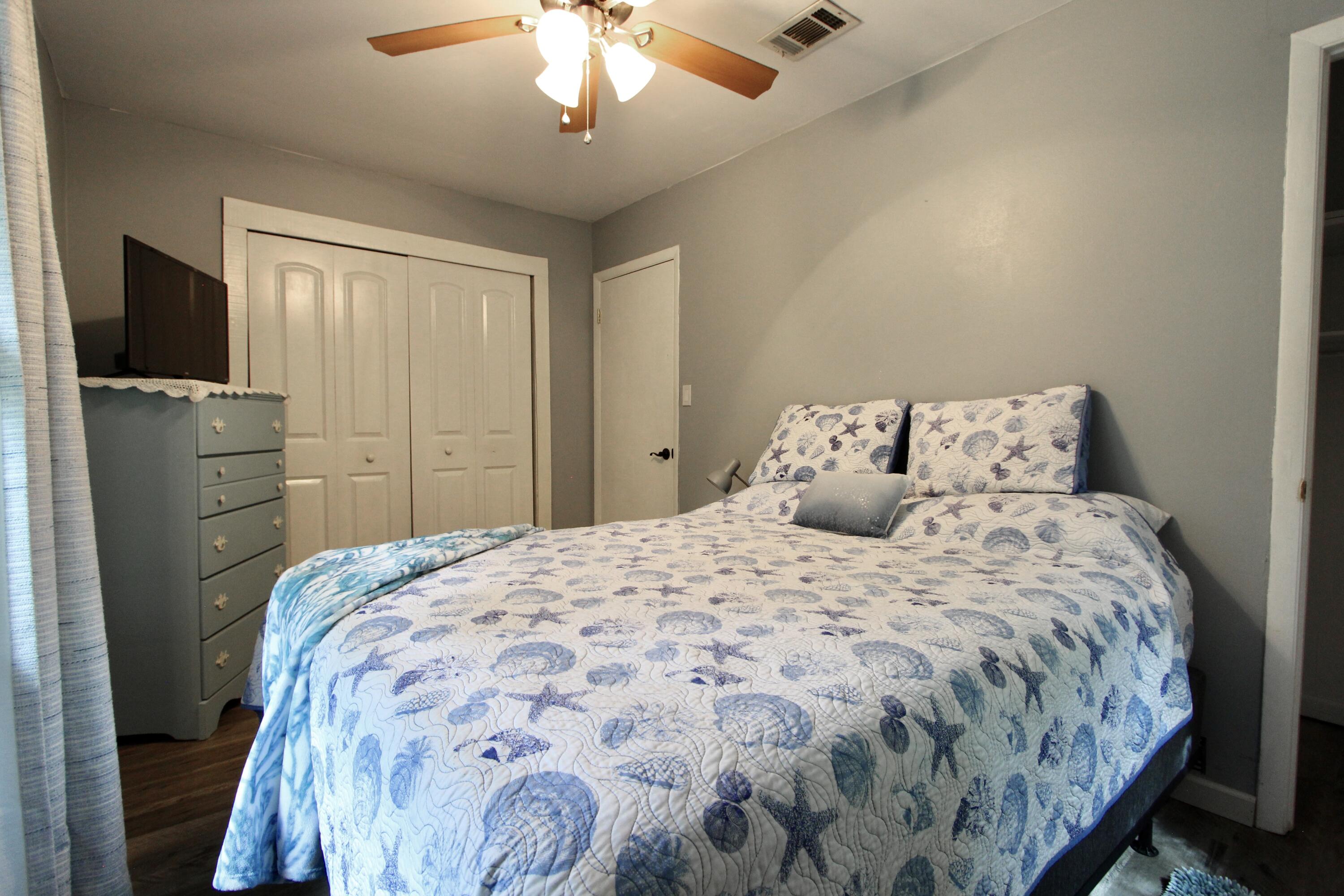 TOWN OF DEFUNIAK SPRINGS - Residential