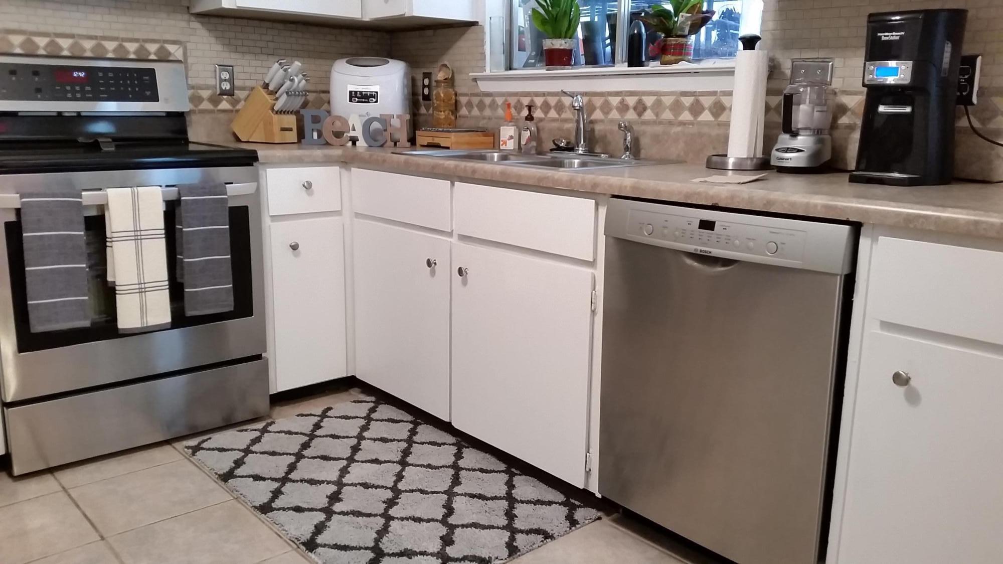 REGENCY PARK LOT 12 & S 5FT LOT 11 - Residential