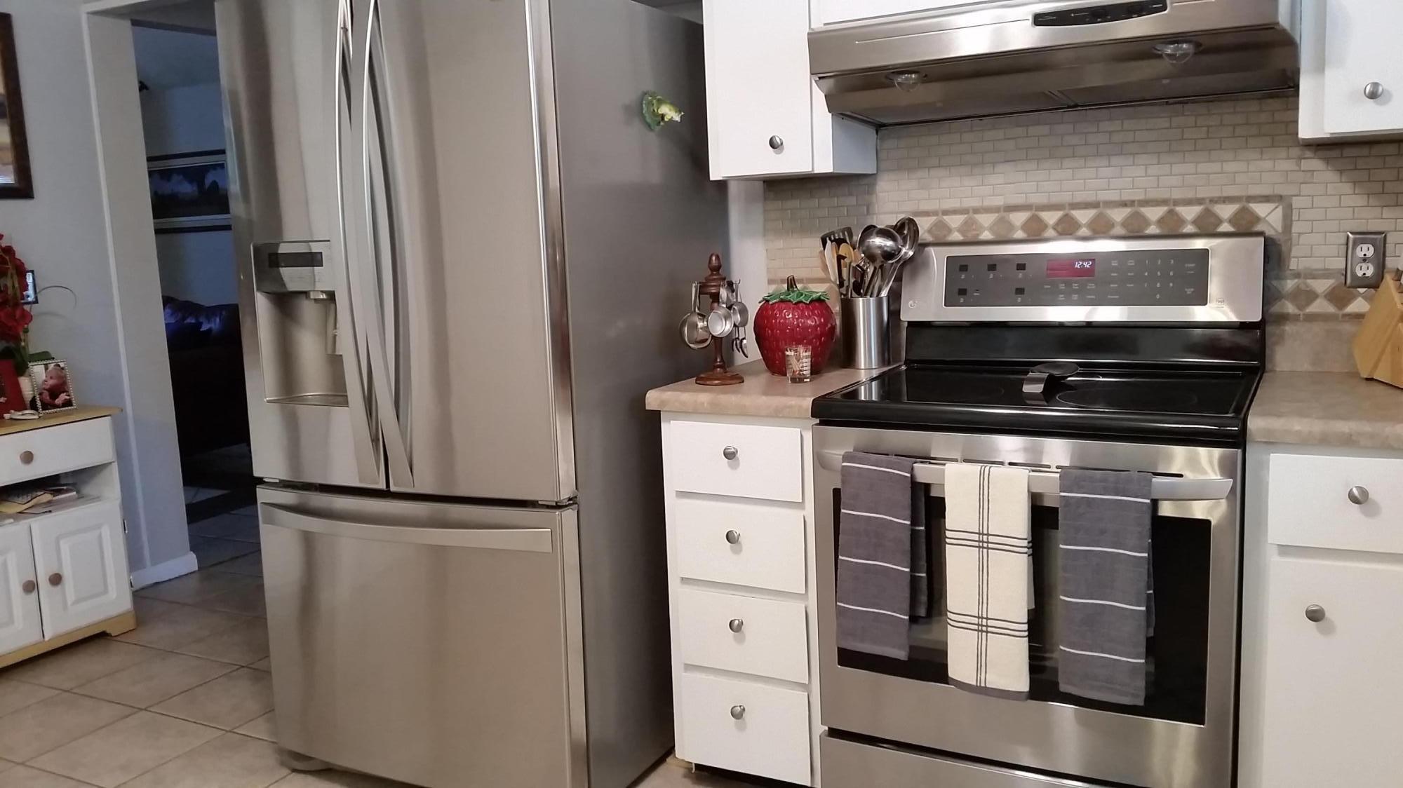 REGENCY PARK LOT 12 & S 5FT LOT 11 - Residential