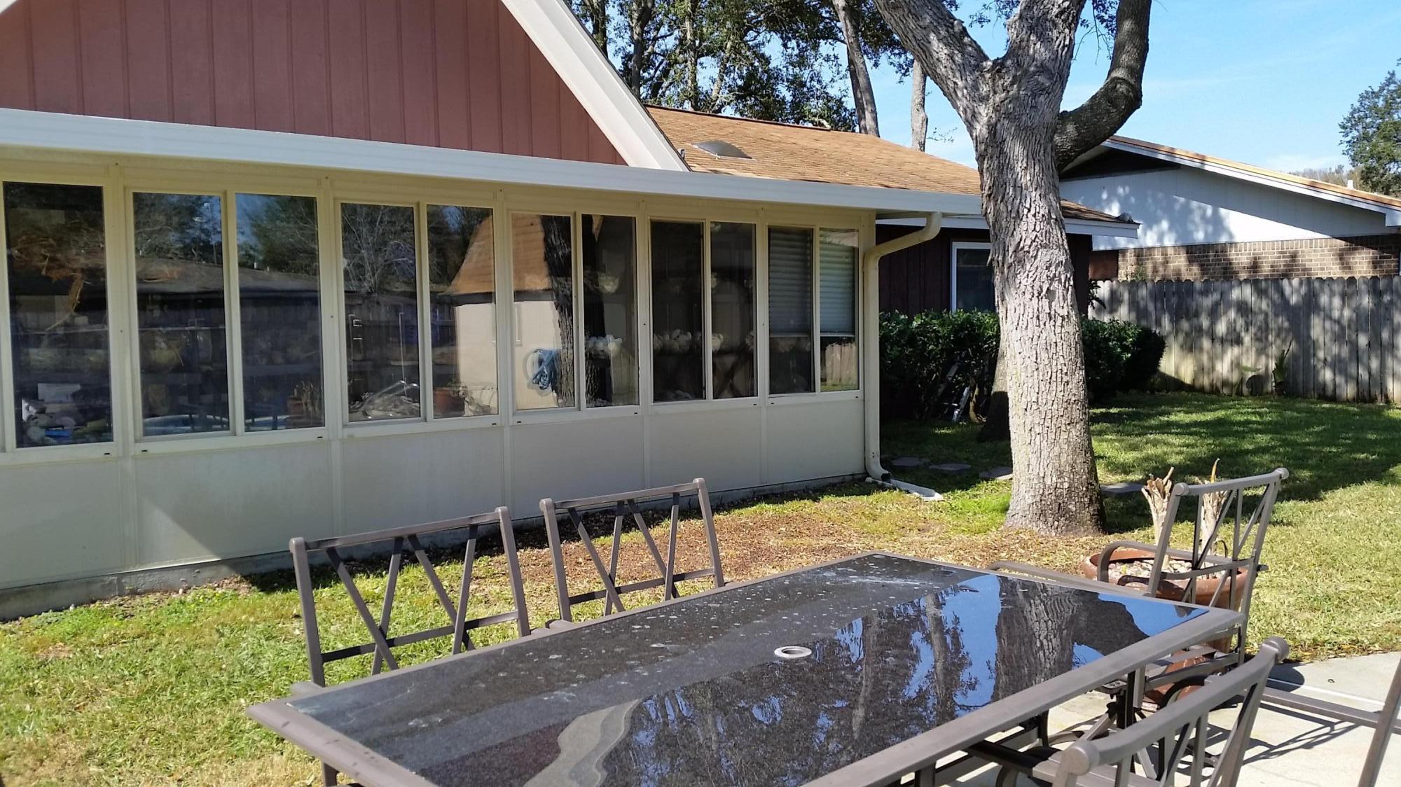 REGENCY PARK LOT 12 & S 5FT LOT 11 - Residential