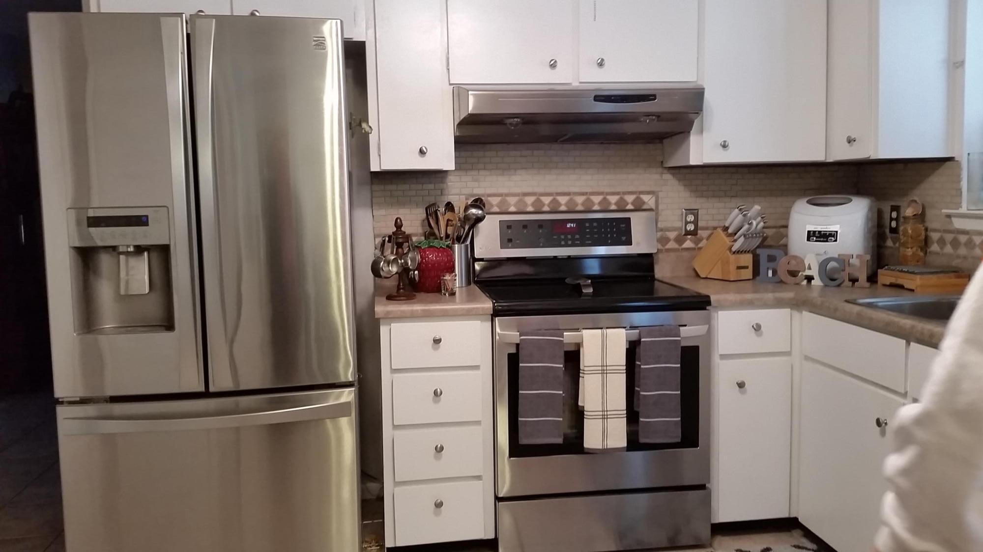 REGENCY PARK LOT 12 & S 5FT LOT 11 - Residential