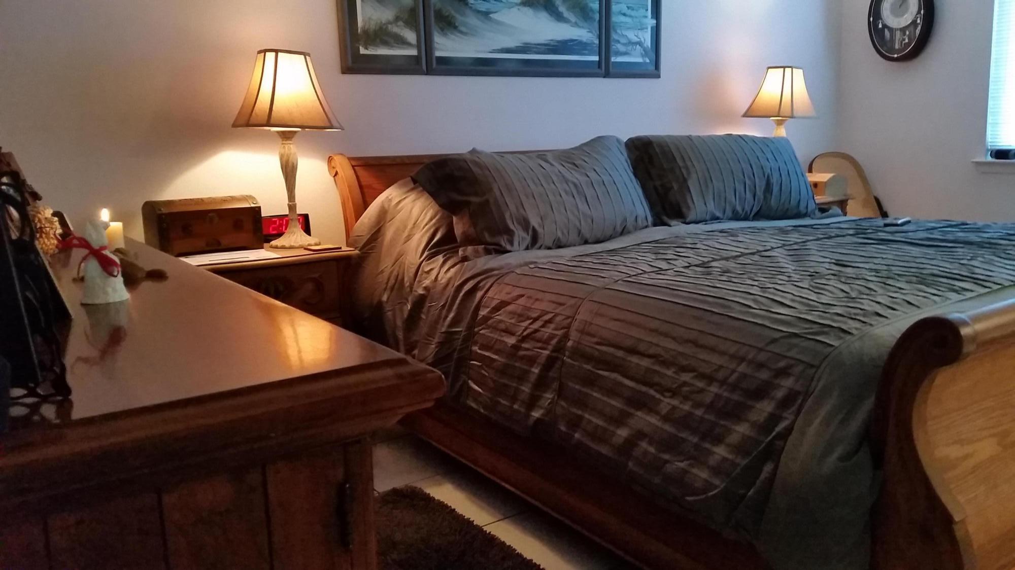 REGENCY PARK LOT 12 & S 5FT LOT 11 - Residential