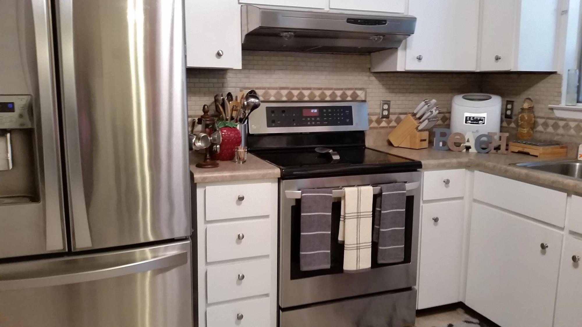 REGENCY PARK LOT 12 & S 5FT LOT 11 - Residential