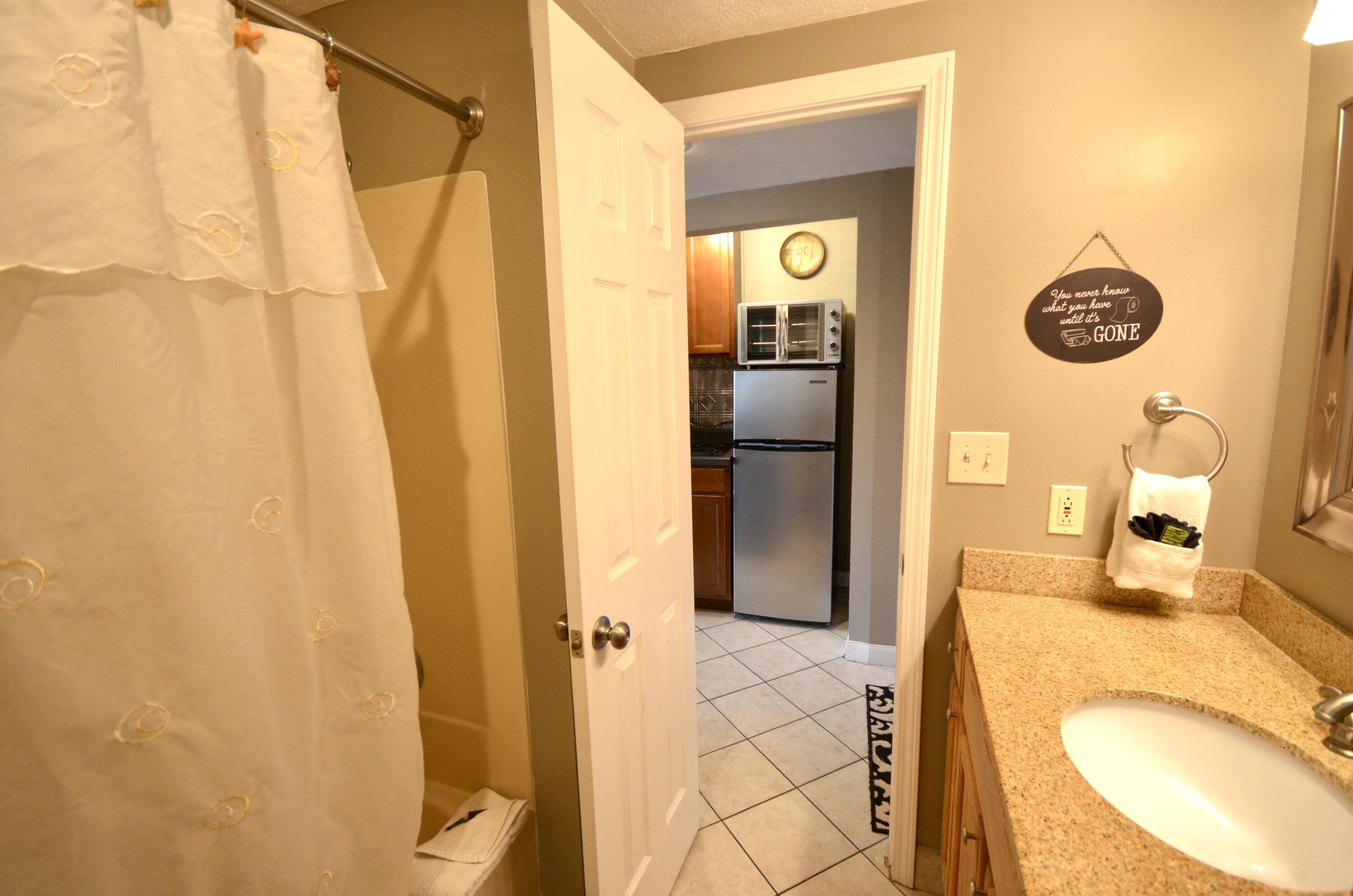 PIRATES BAY PH 1 - Residential