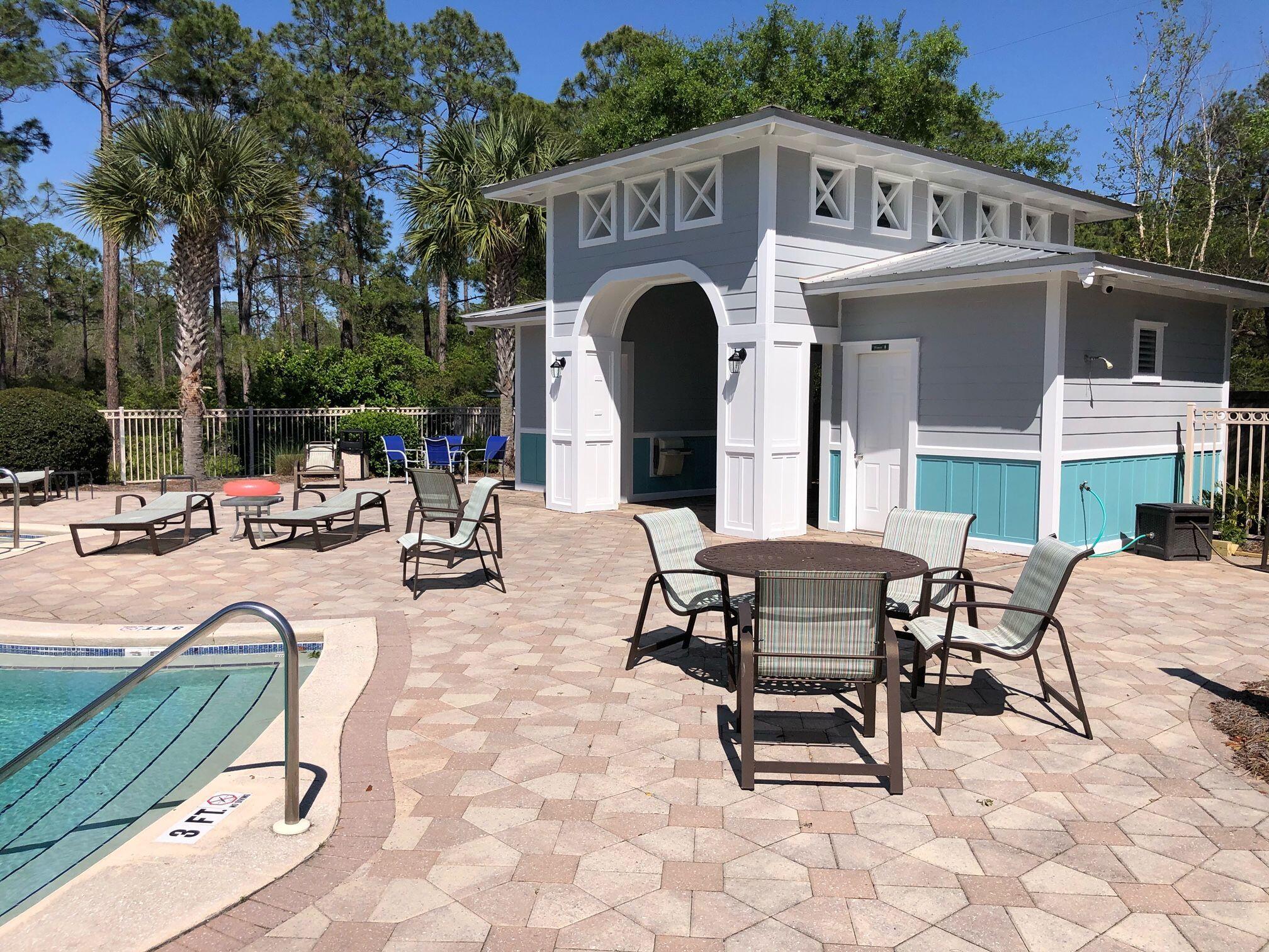 PARADISE GROVE - Land