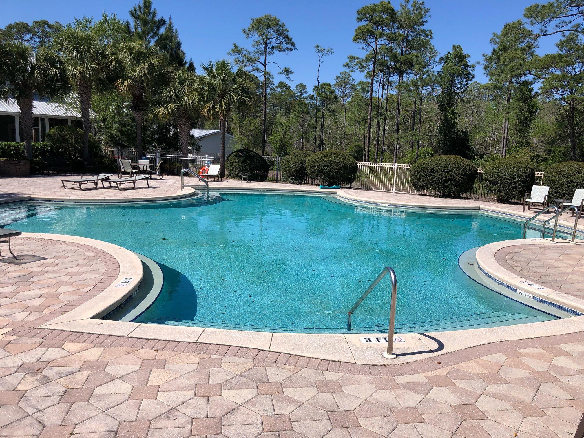 PARADISE GROVE - Land