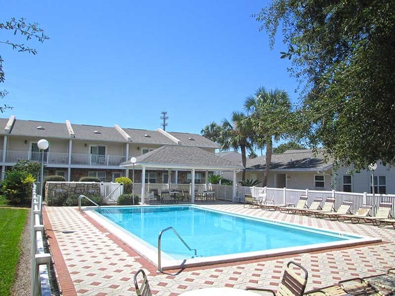 WOODLAND SHORES T/H PH 2 - Residential