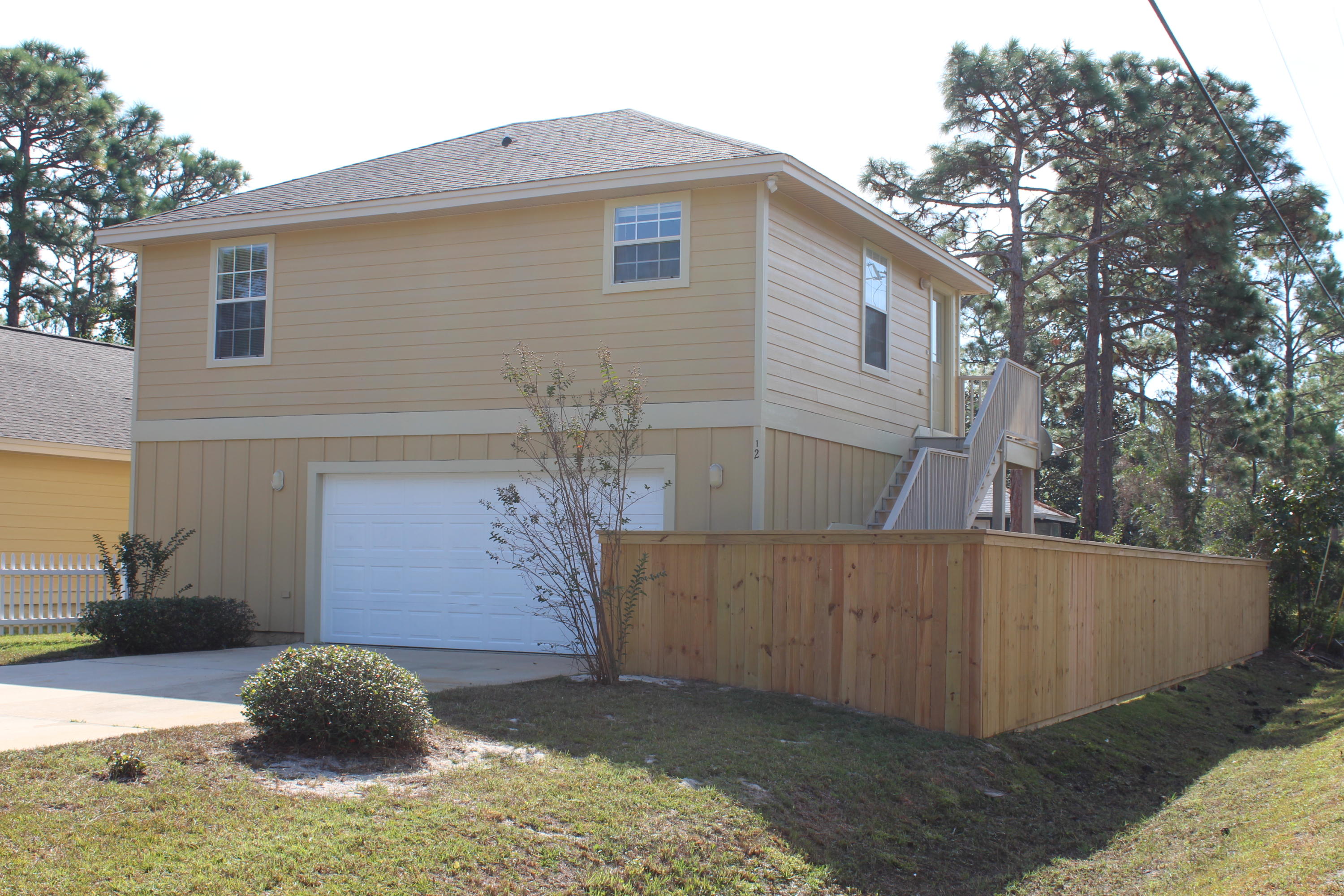 SHELTER COVE ESTATES - Residential Lease