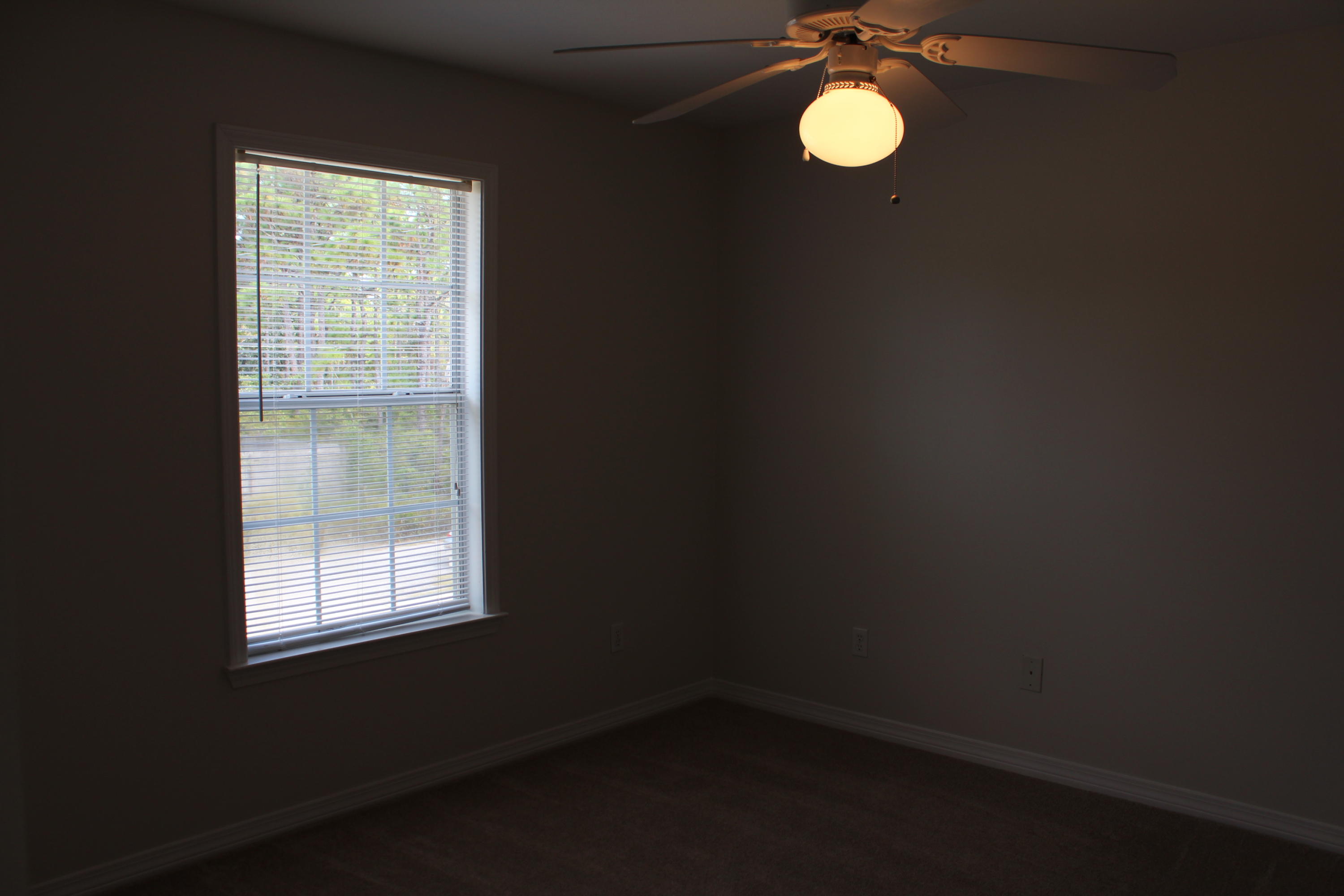 SHELTER COVE ESTATES - Residential Lease