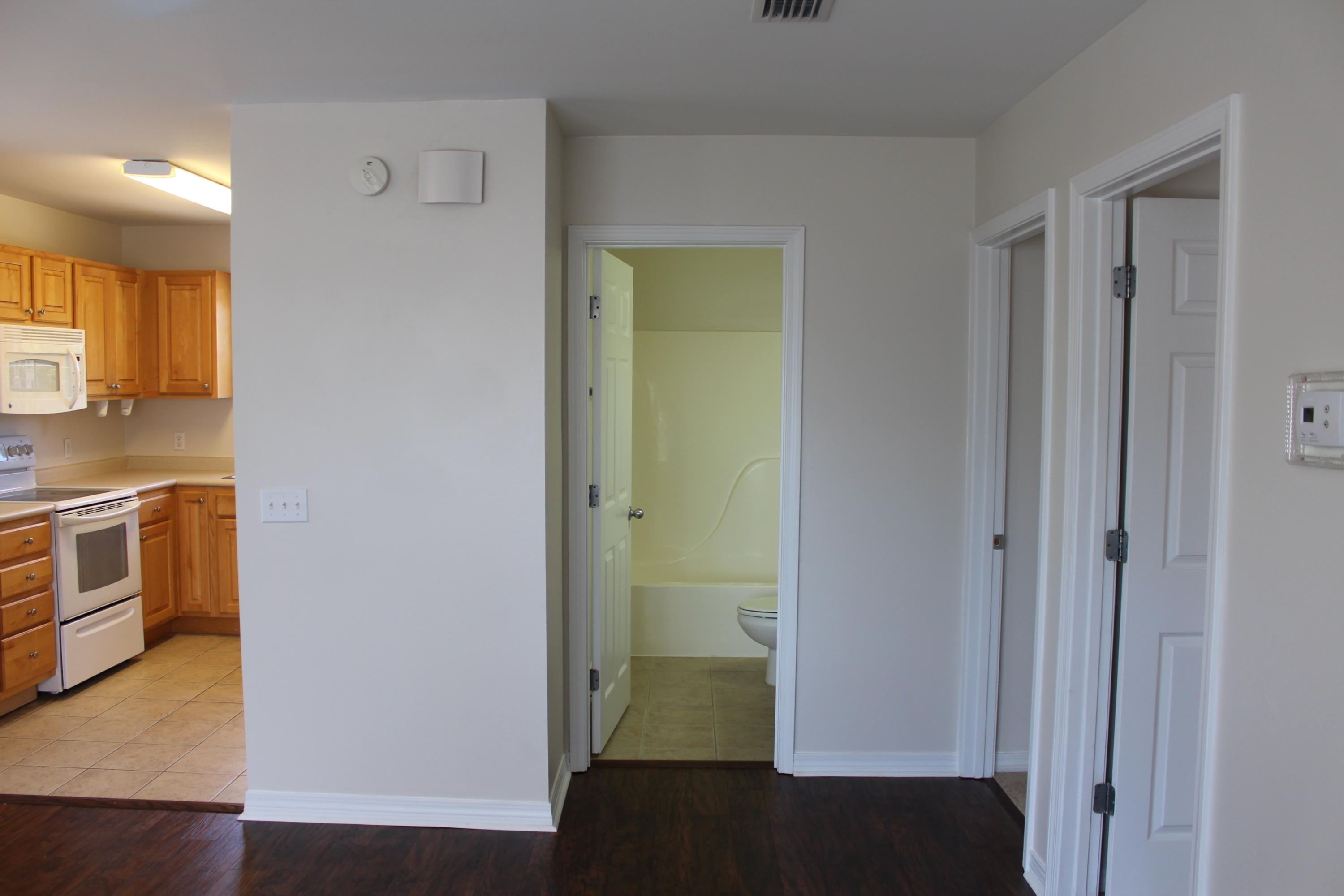 SHELTER COVE ESTATES - Residential Lease