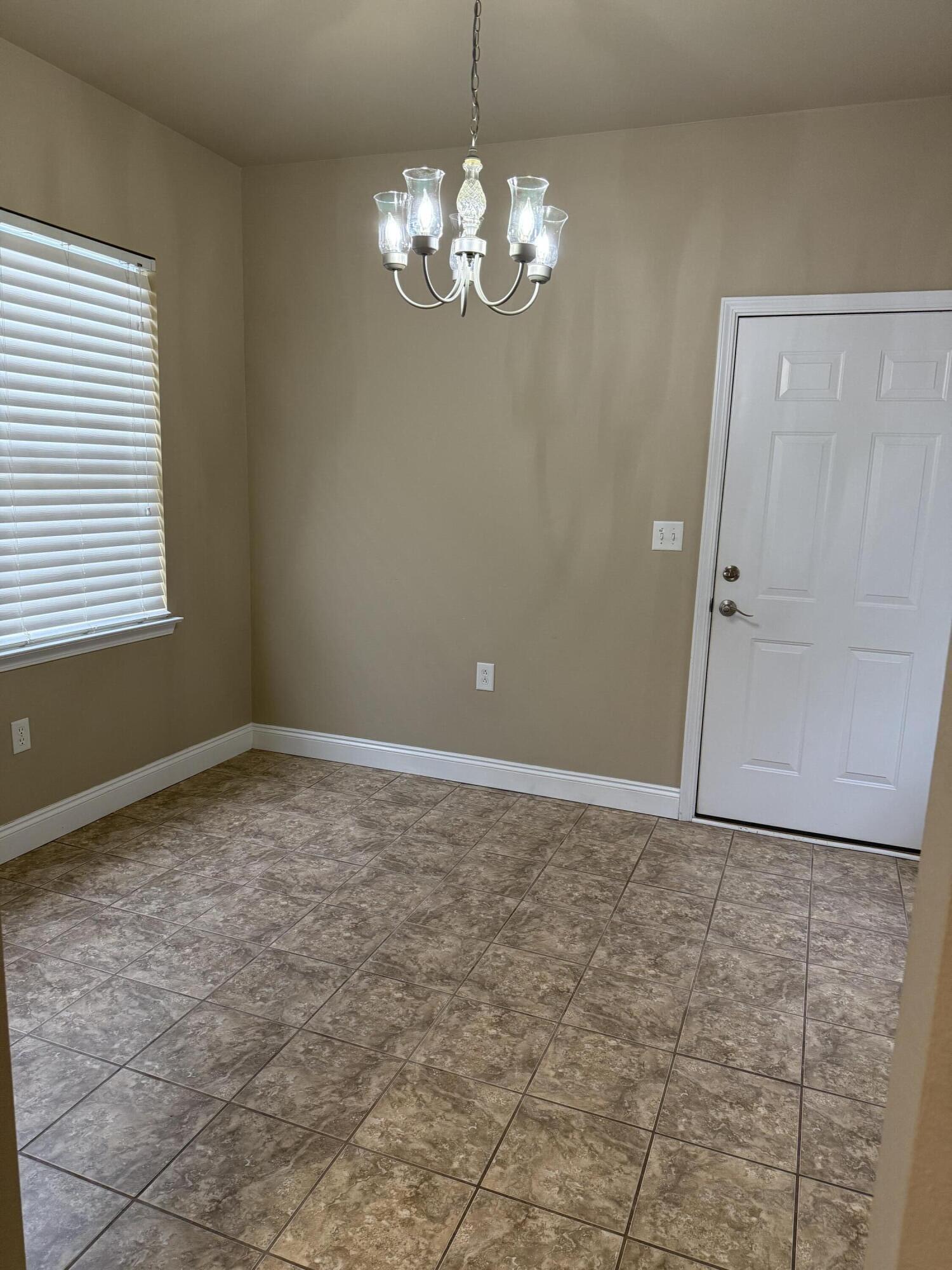 OAKWOOD HILLS UNIT 3 - Residential Lease