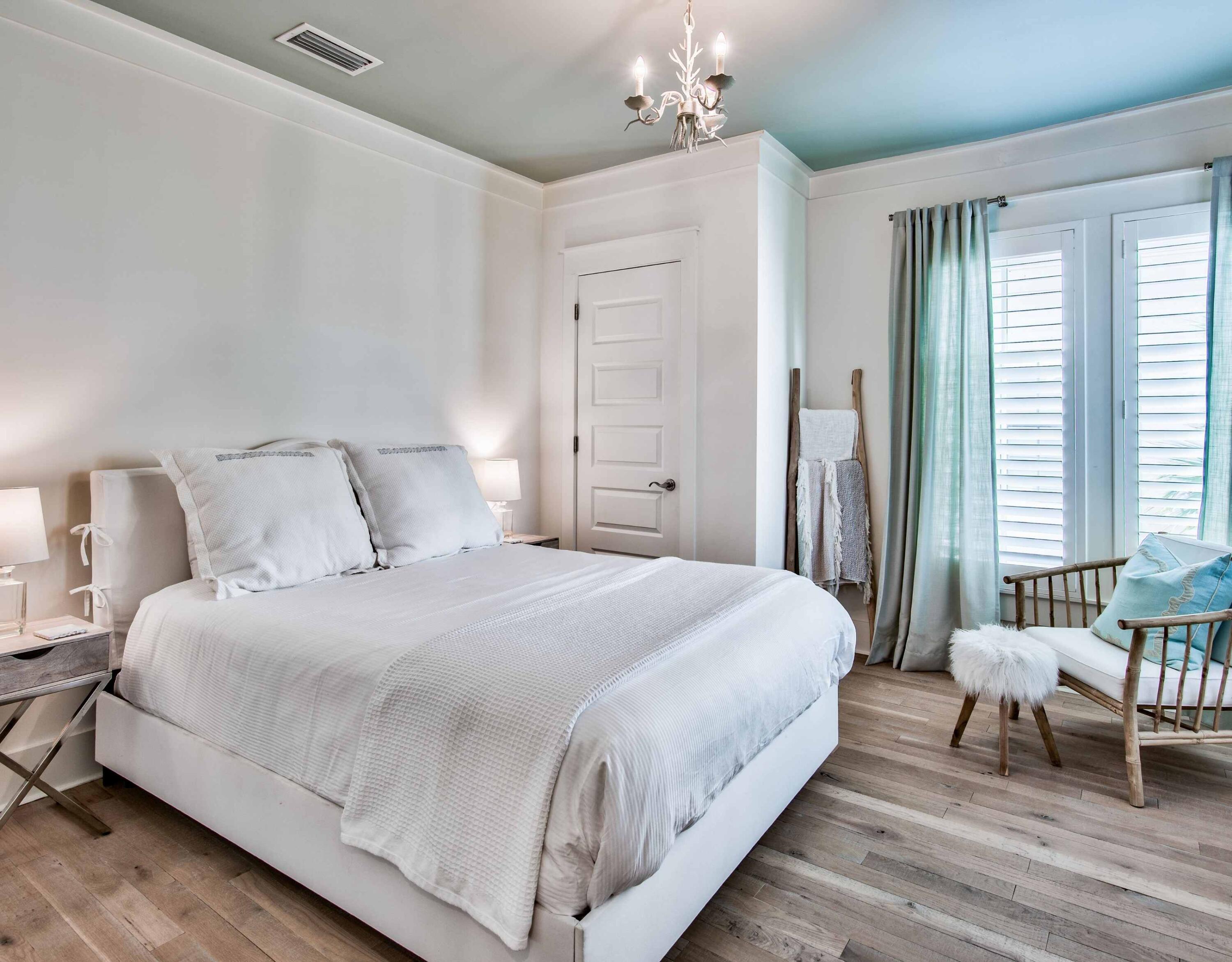 TRESCA PLACE - Residential