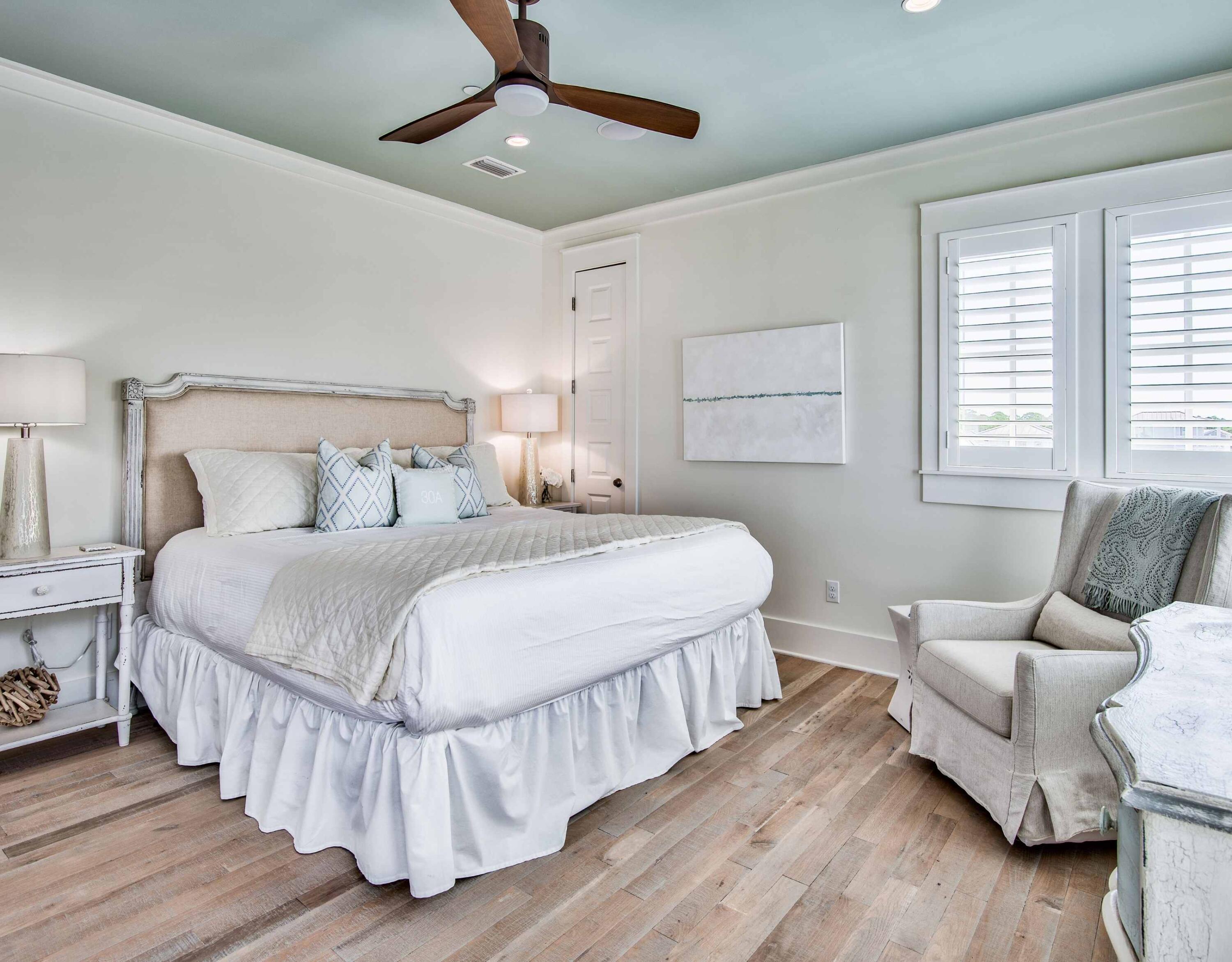 TRESCA PLACE - Residential
