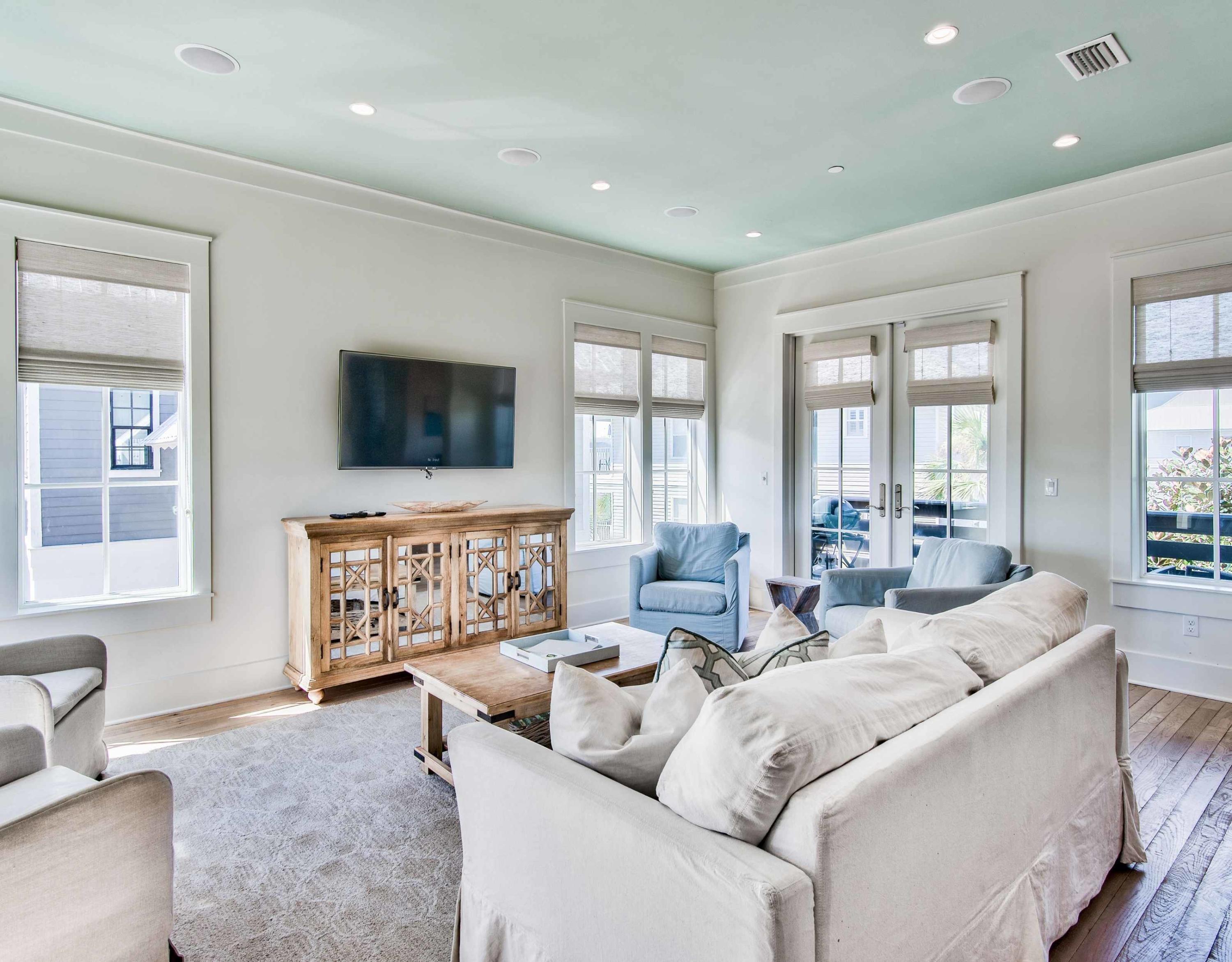 TRESCA PLACE - Residential