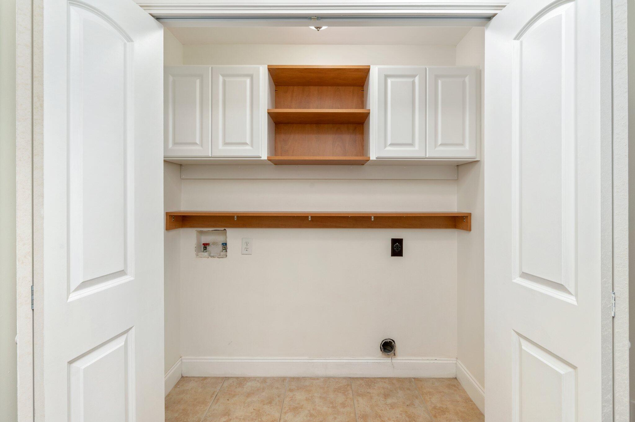 OLD BAY TOWNHOMES - Residential Lease