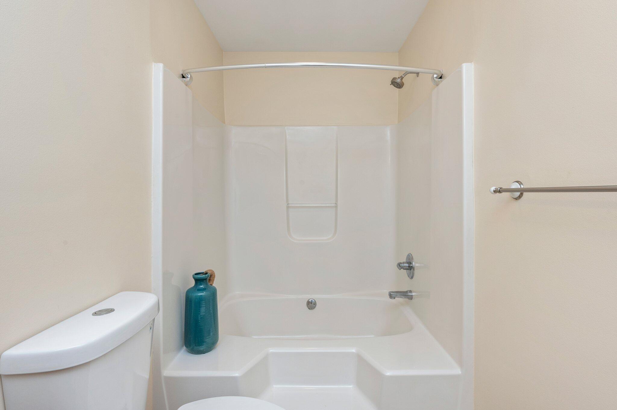 OLD BAY TOWNHOMES - Residential Lease