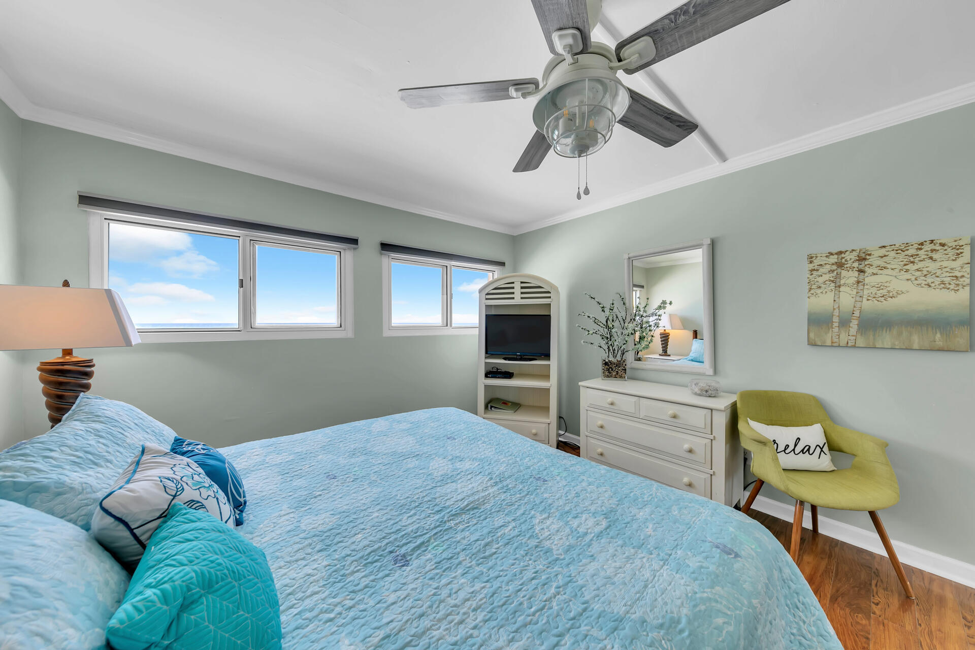 BEACH HOUSE CONDO PH I - Residential