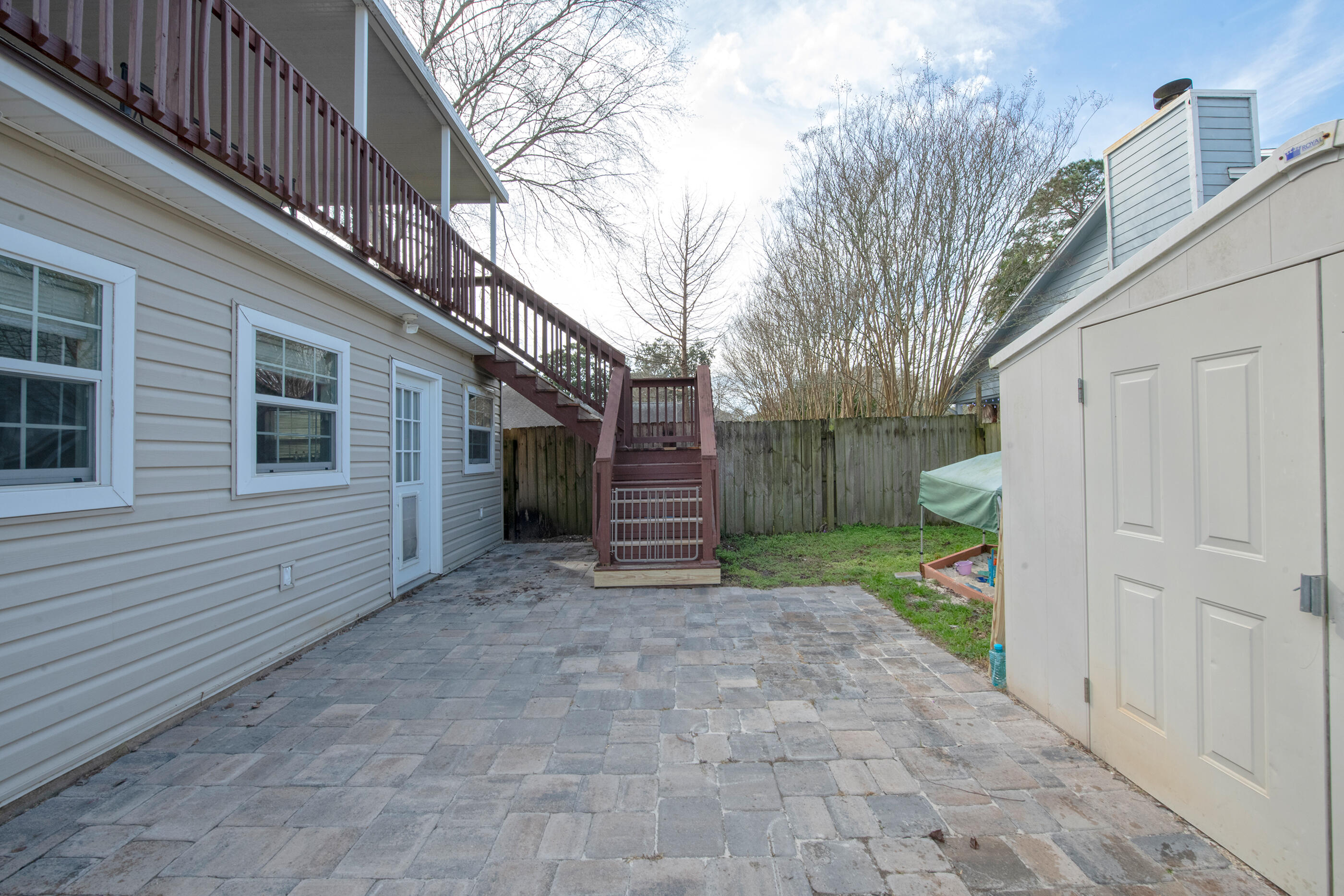 WINDMILL TERRACE - Residential