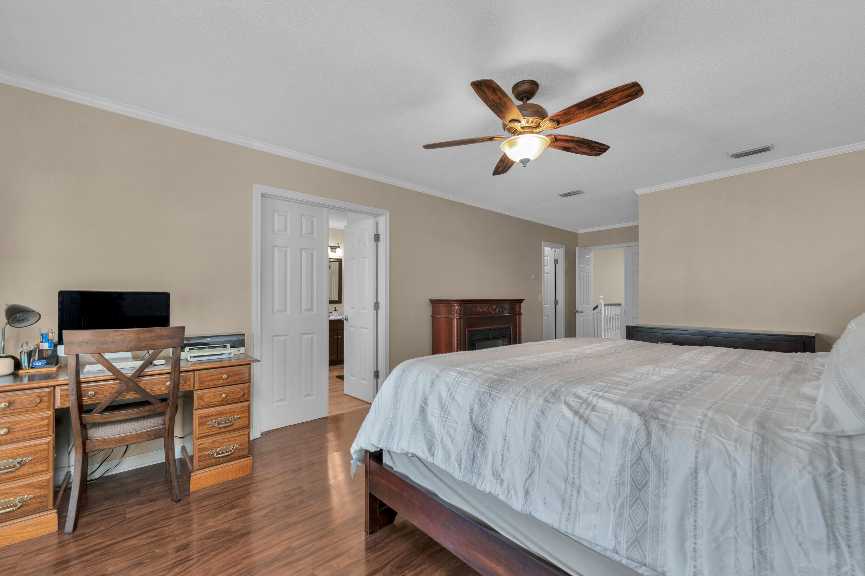 WINDMILL TERRACE - Residential