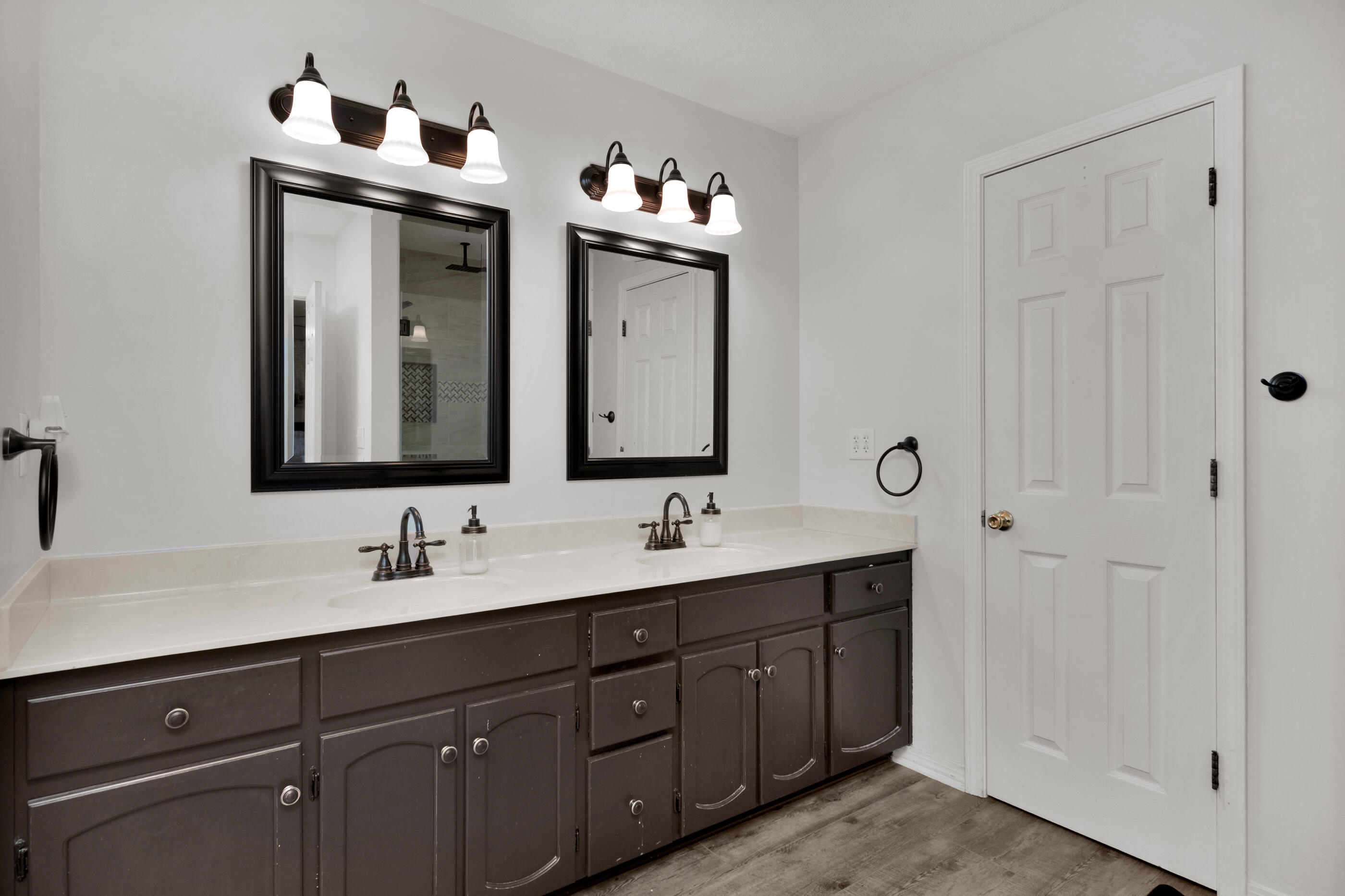 WINDMILL TERRACE - Residential