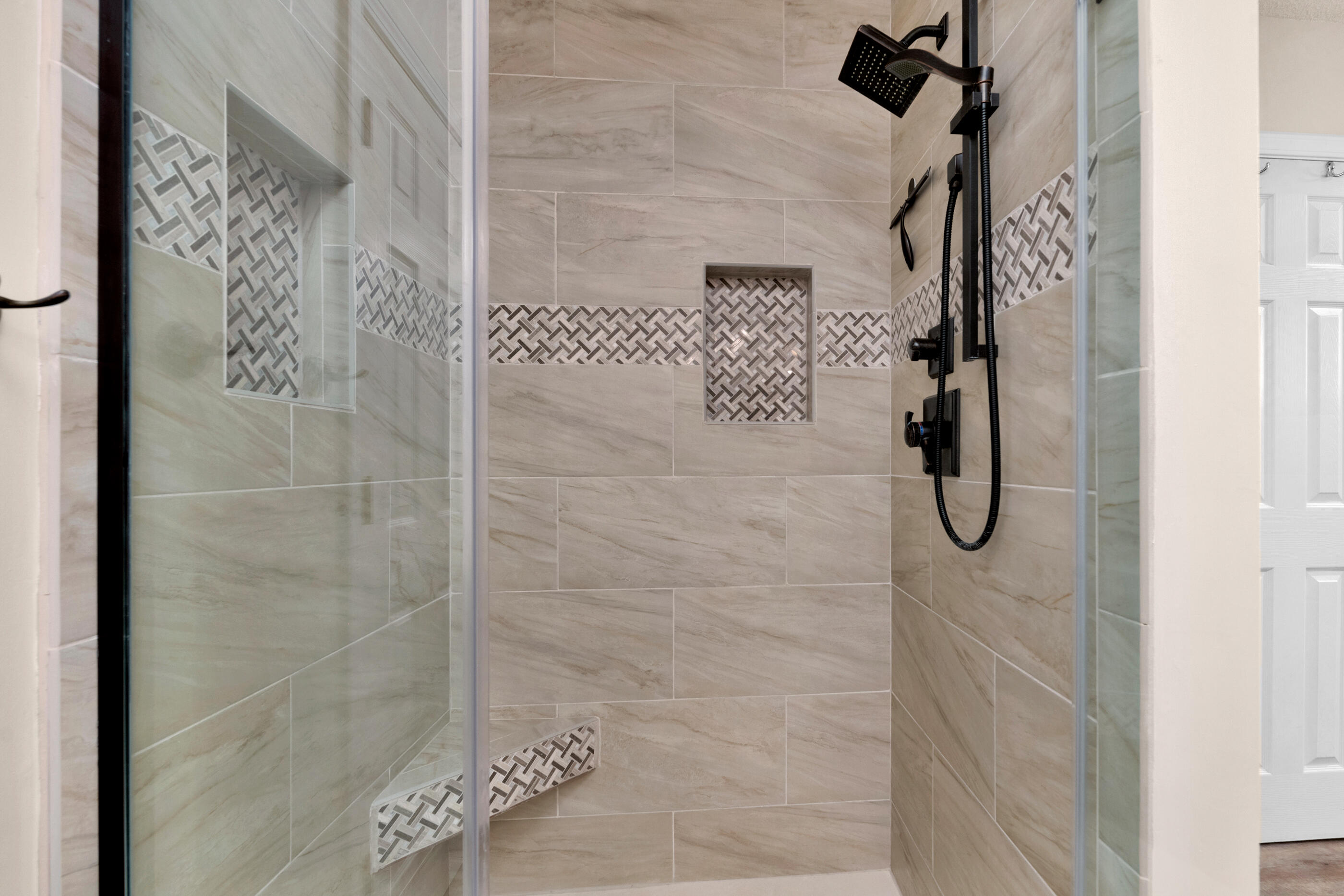 WINDMILL TERRACE - Residential