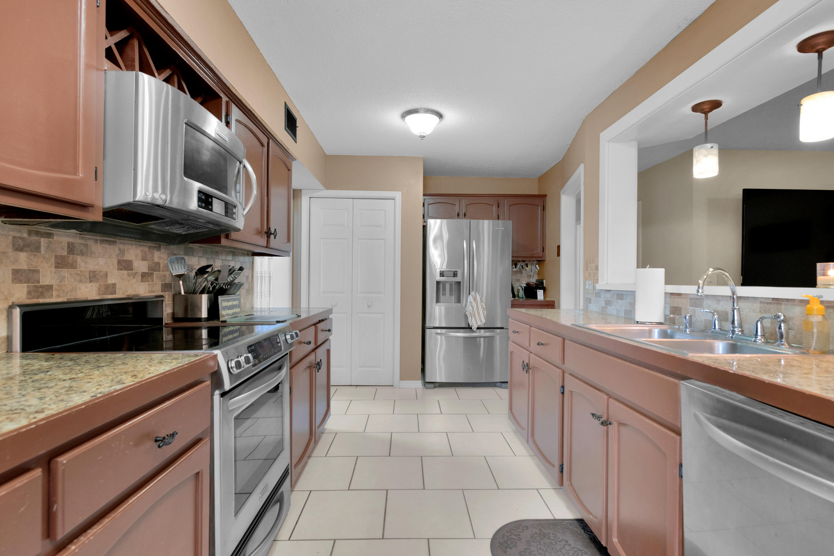 WINDMILL TERRACE - Residential