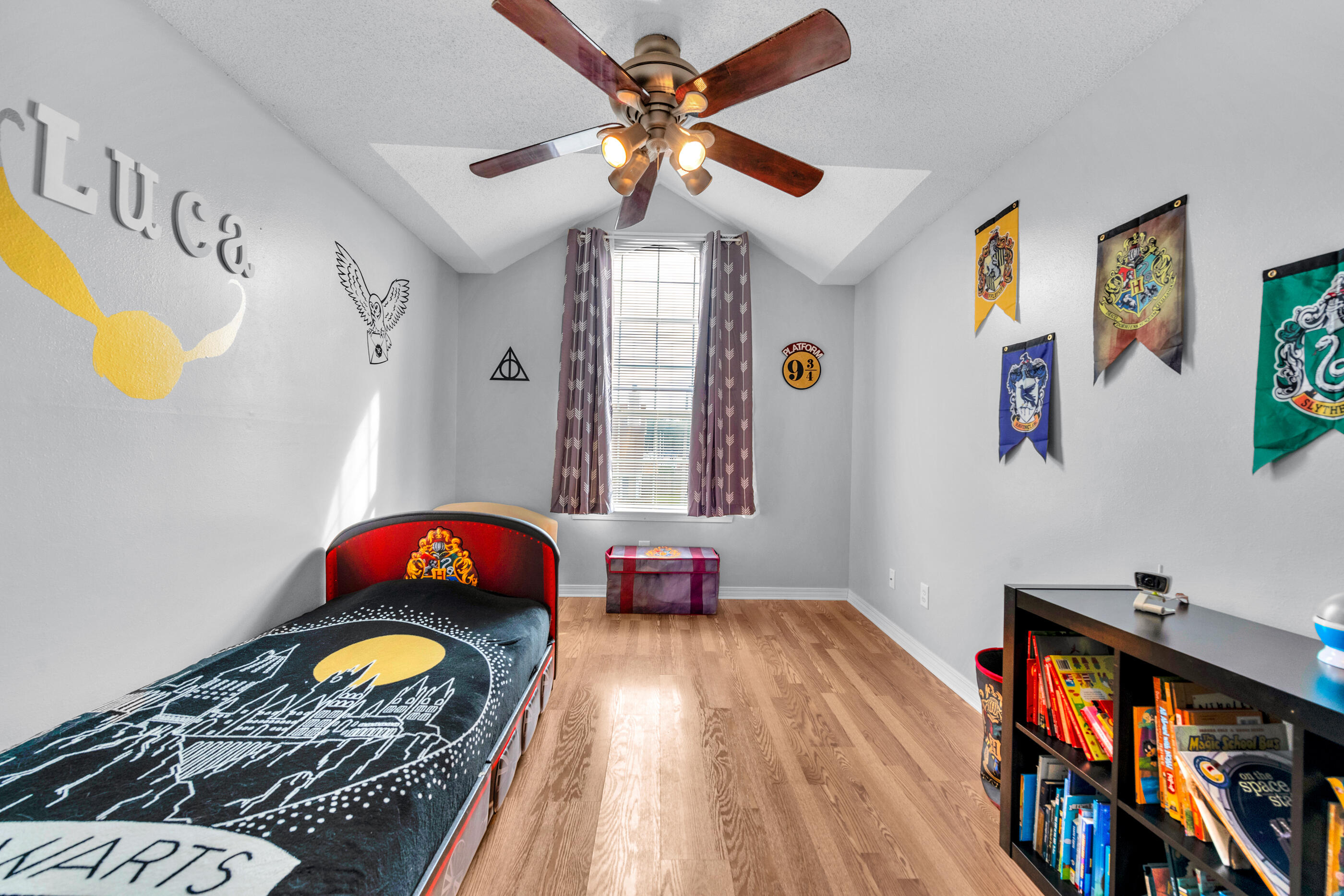 WINDMILL TERRACE - Residential