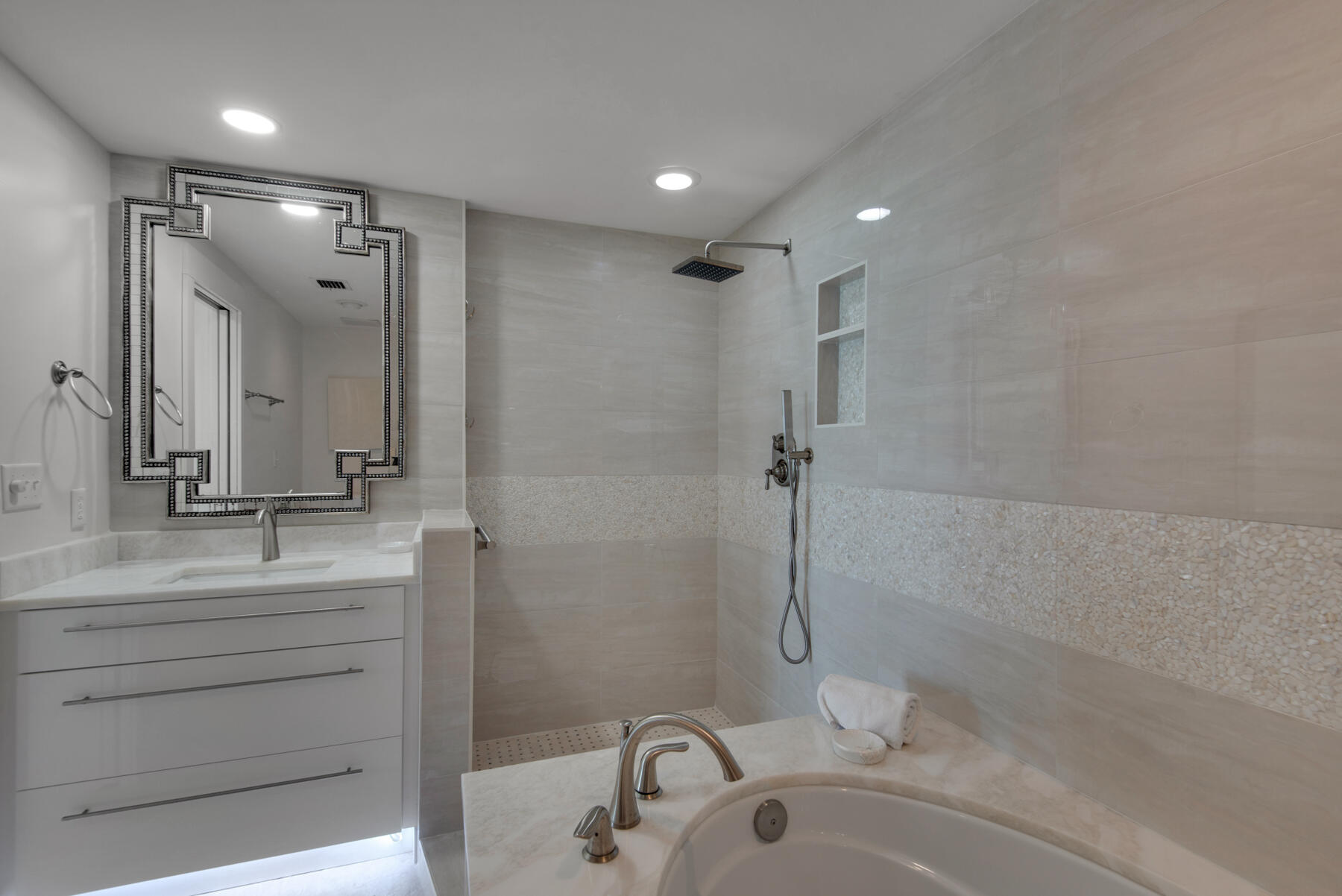 STERLING SANDS CONDO - Residential