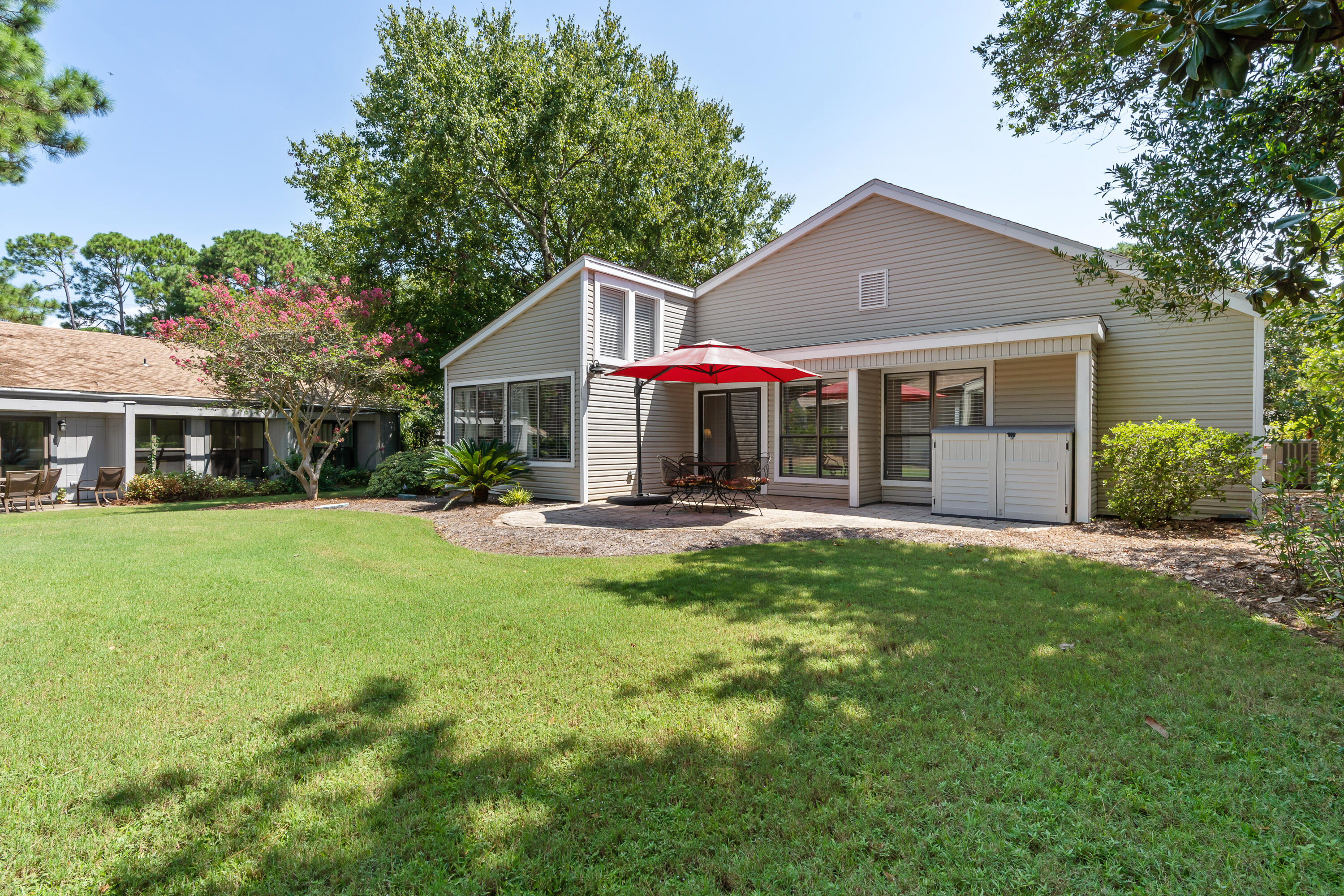 MAGNOLIA VILLAGE CONDO - Residential