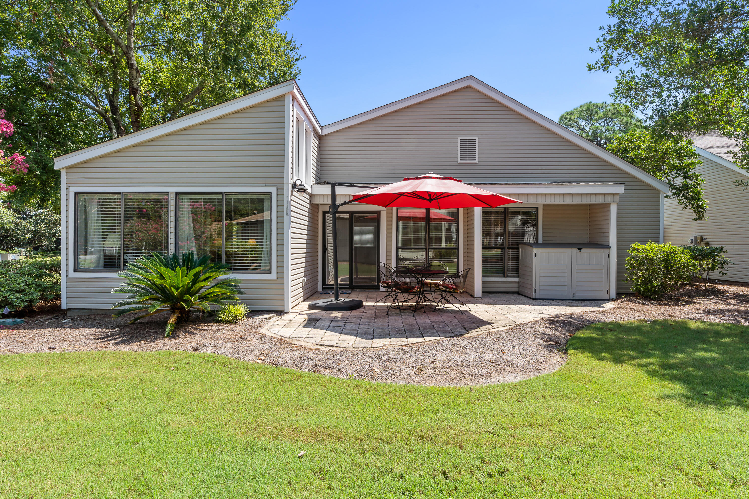 MAGNOLIA VILLAGE CONDO - Residential